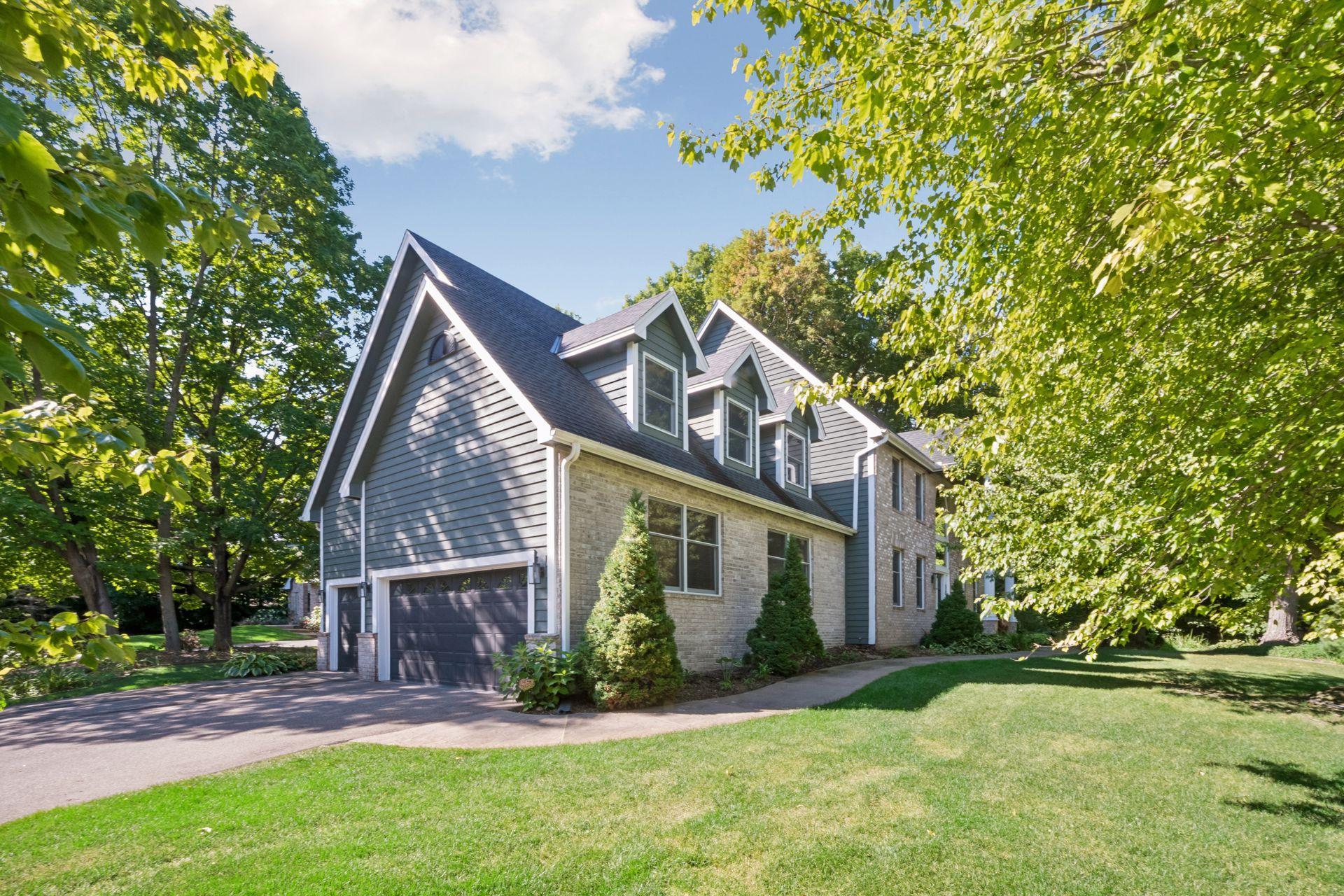 View of Residential at 561 Bighorn Drive, Chanhassen MN 55317, Chanhassen (4 of 71) - Mike Wilen | Minnesota Team Real Estate