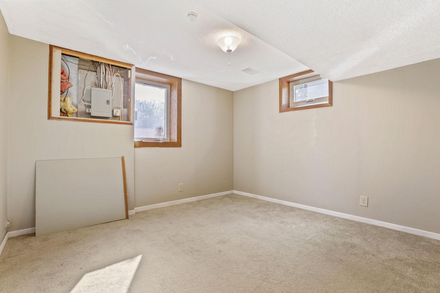 View of Residential at 108 18th Avenue, South Saint Paul MN 55075, South Saint Paul (10 of 28) - Mike Wilen | Minnesota Team Real Estate