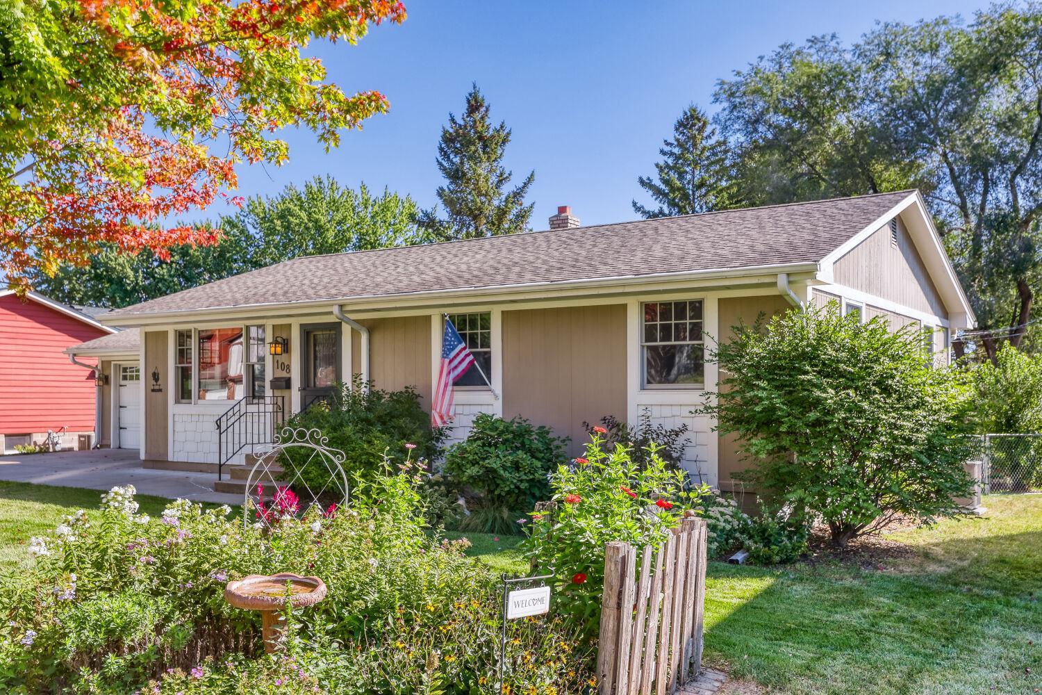 View of Residential at 108 18th Avenue, South Saint Paul MN 55075, South Saint Paul (4 of 28) - Mike Wilen | Minnesota Team Real Estate