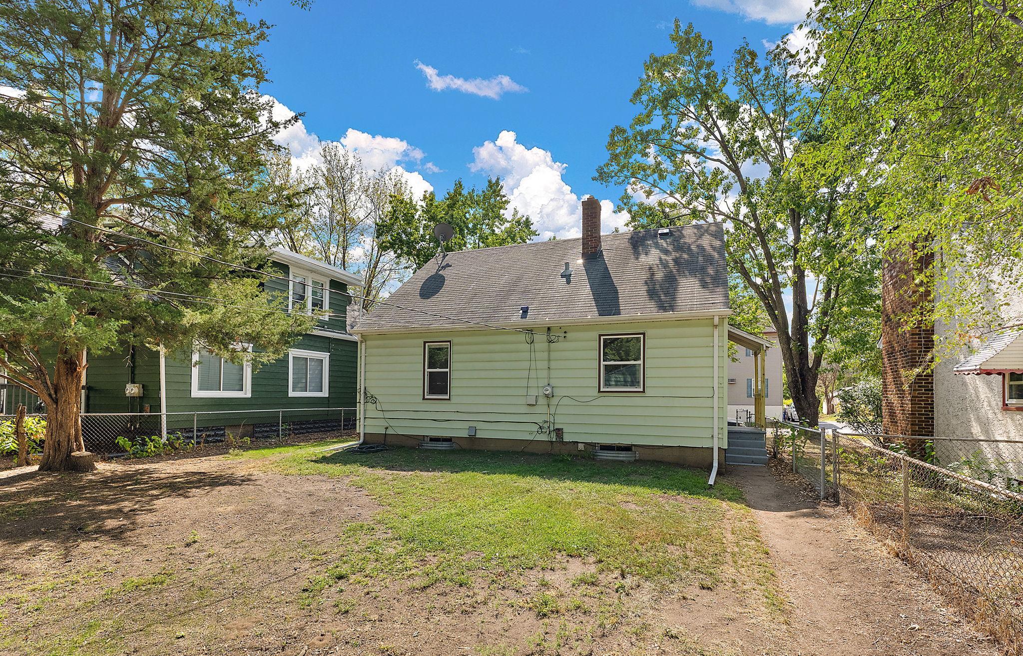 View of Residential at 1077 Blair Avenue, Saint Paul MN 55104, Saint Paul (18 of 20) - Mike Wilen | Minnesota Team Real Estate