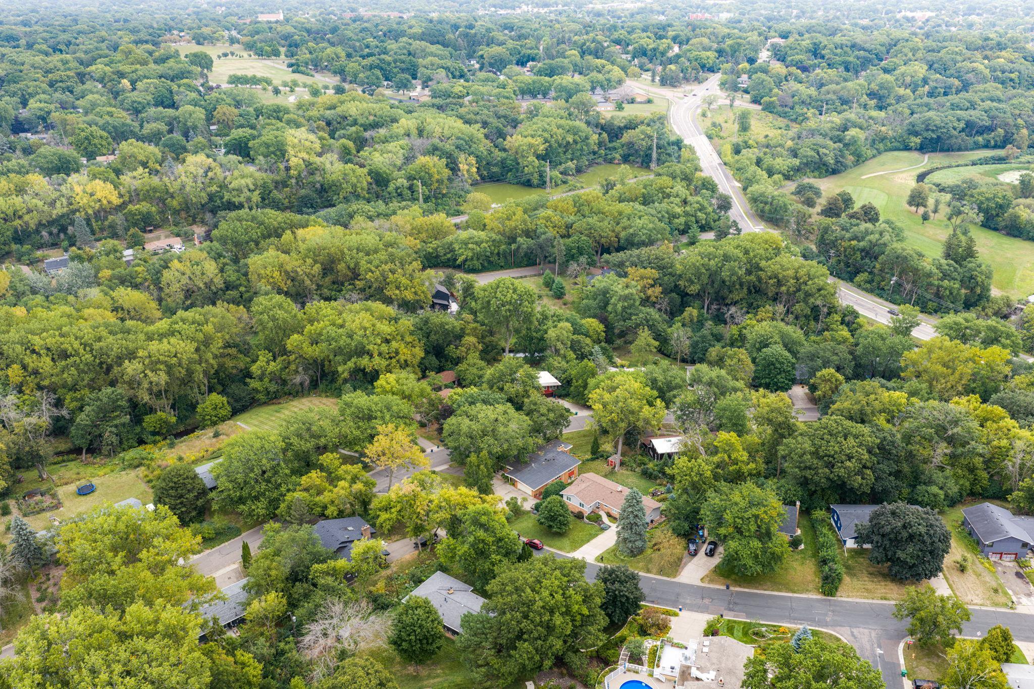 View of Residential at 2212 Mary Hills Drive, Golden Valley MN 55422, Golden Valley (117 of 123) - Mike Wilen | Minnesota Team Real Estate