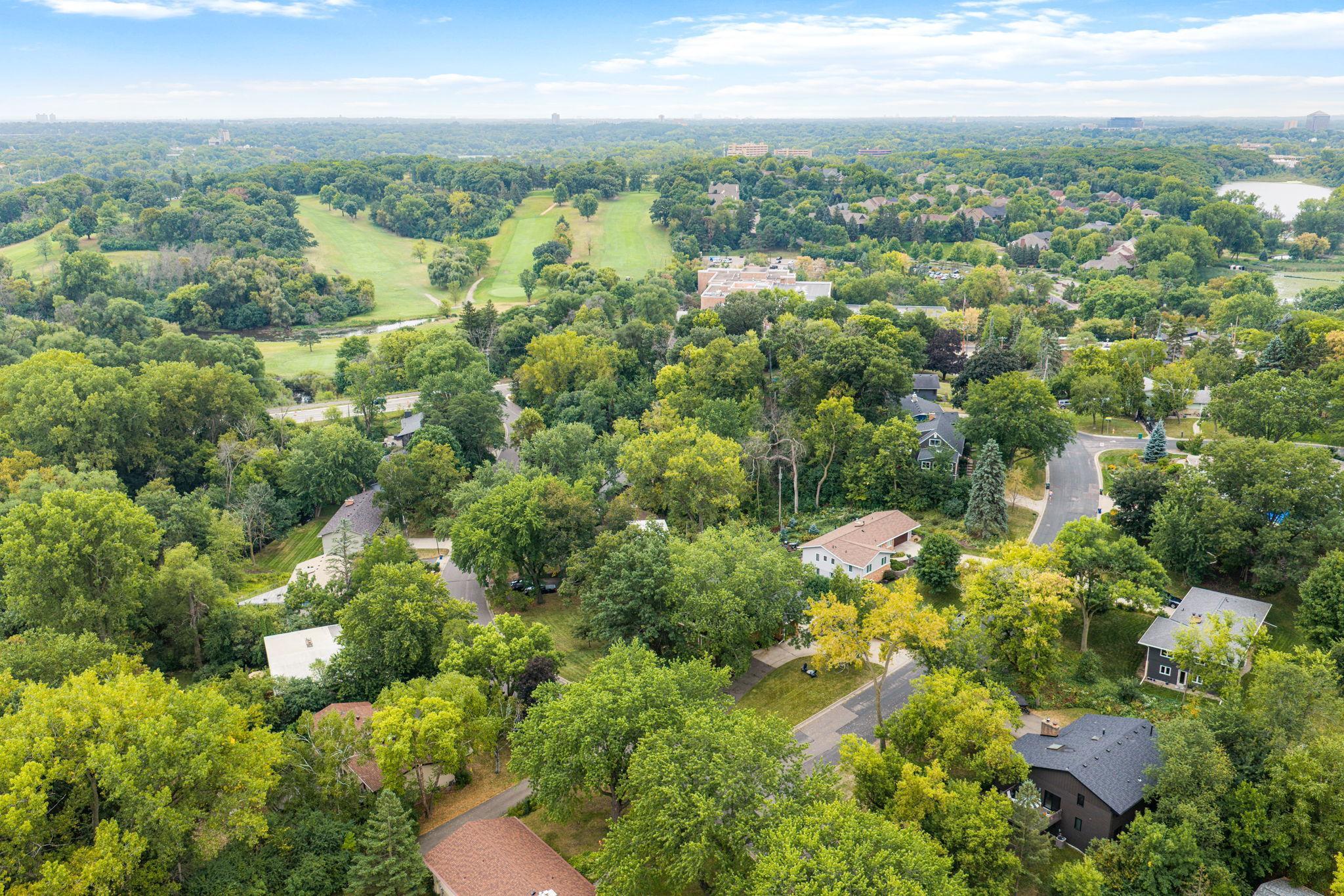 View of Residential at 2212 Mary Hills Drive, Golden Valley MN 55422, Golden Valley (115 of 123) - Mike Wilen | Minnesota Team Real Estate