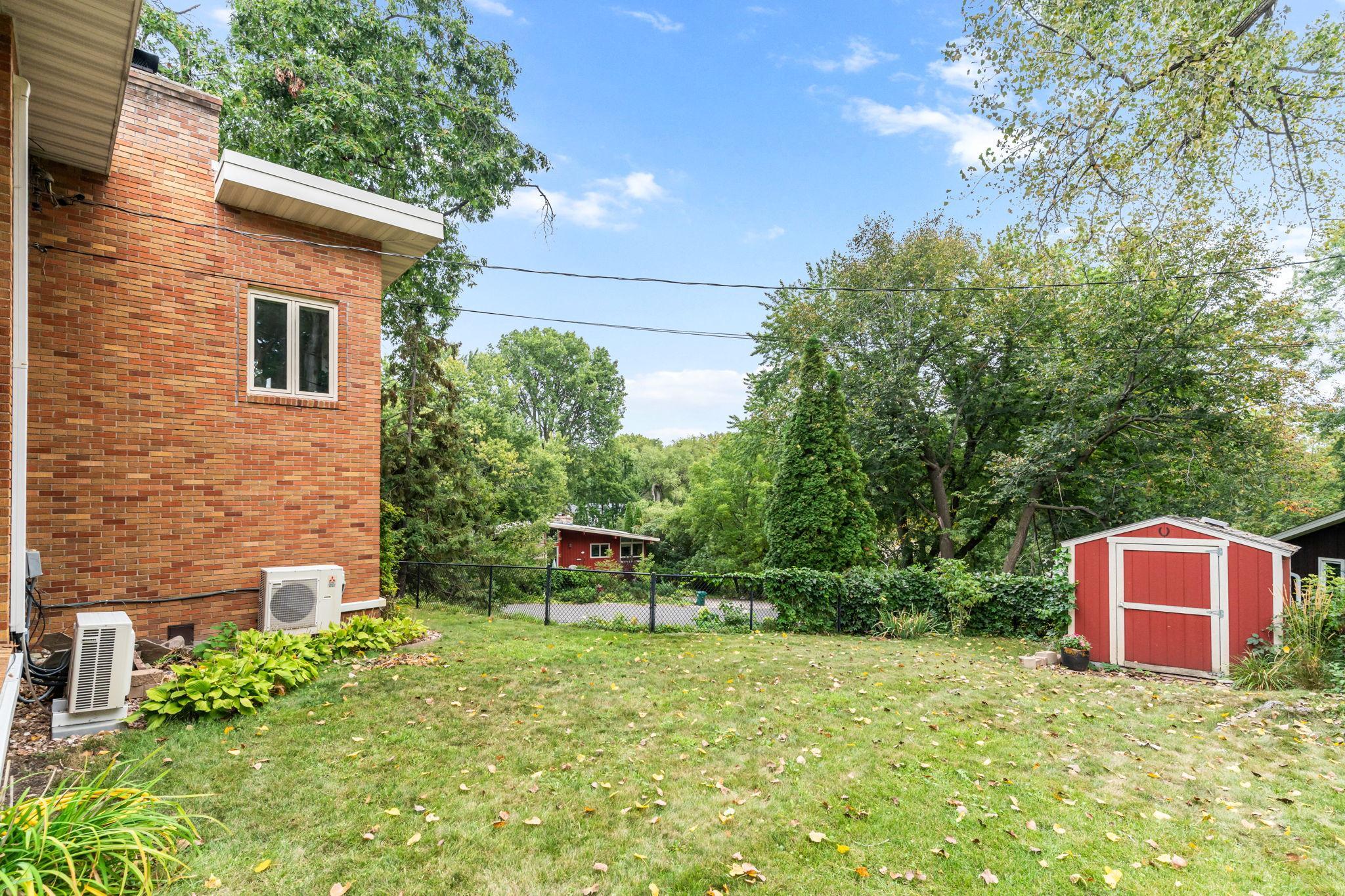View of Residential at 2212 Mary Hills Drive, Golden Valley MN 55422, Golden Valley (109 of 123) - Mike Wilen | Minnesota Team Real Estate