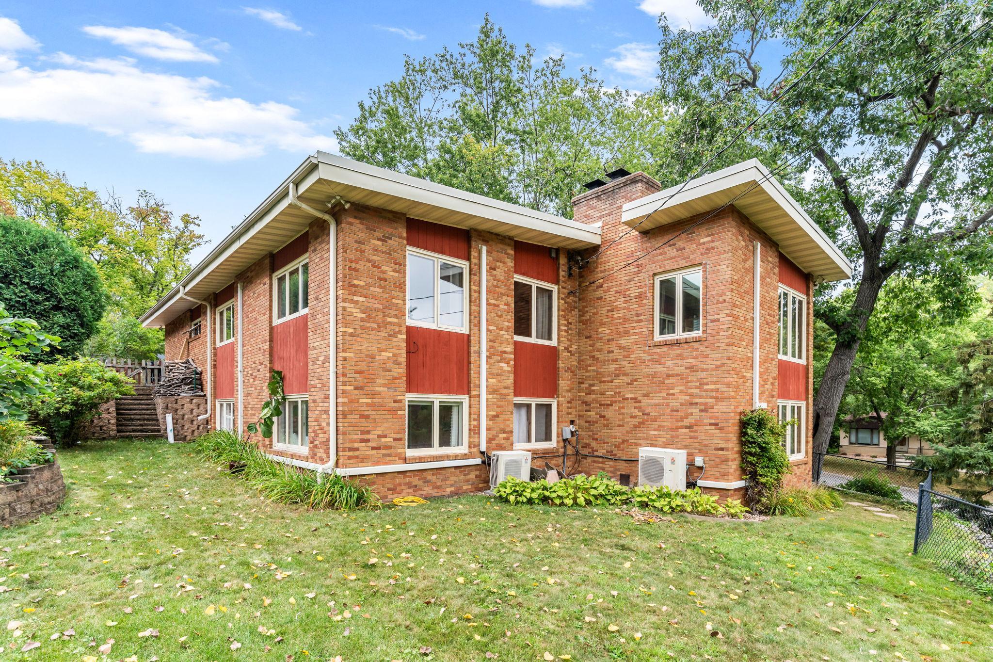 View of Residential at 2212 Mary Hills Drive, Golden Valley MN 55422, Golden Valley (96 of 123) - Mike Wilen | Minnesota Team Real Estate