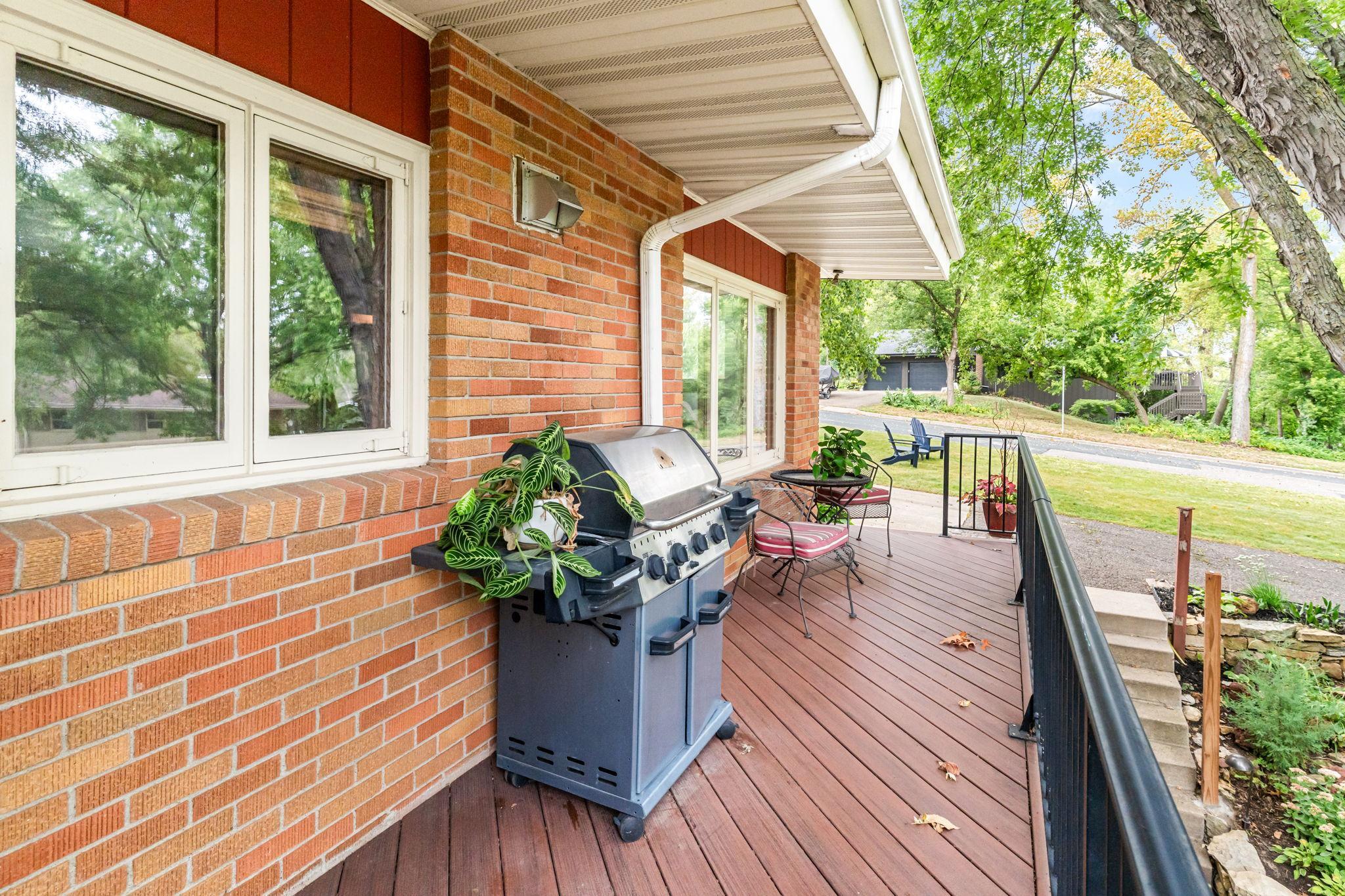View of Residential at 2212 Mary Hills Drive, Golden Valley MN 55422, Golden Valley (84 of 123) - Mike Wilen | Minnesota Team Real Estate