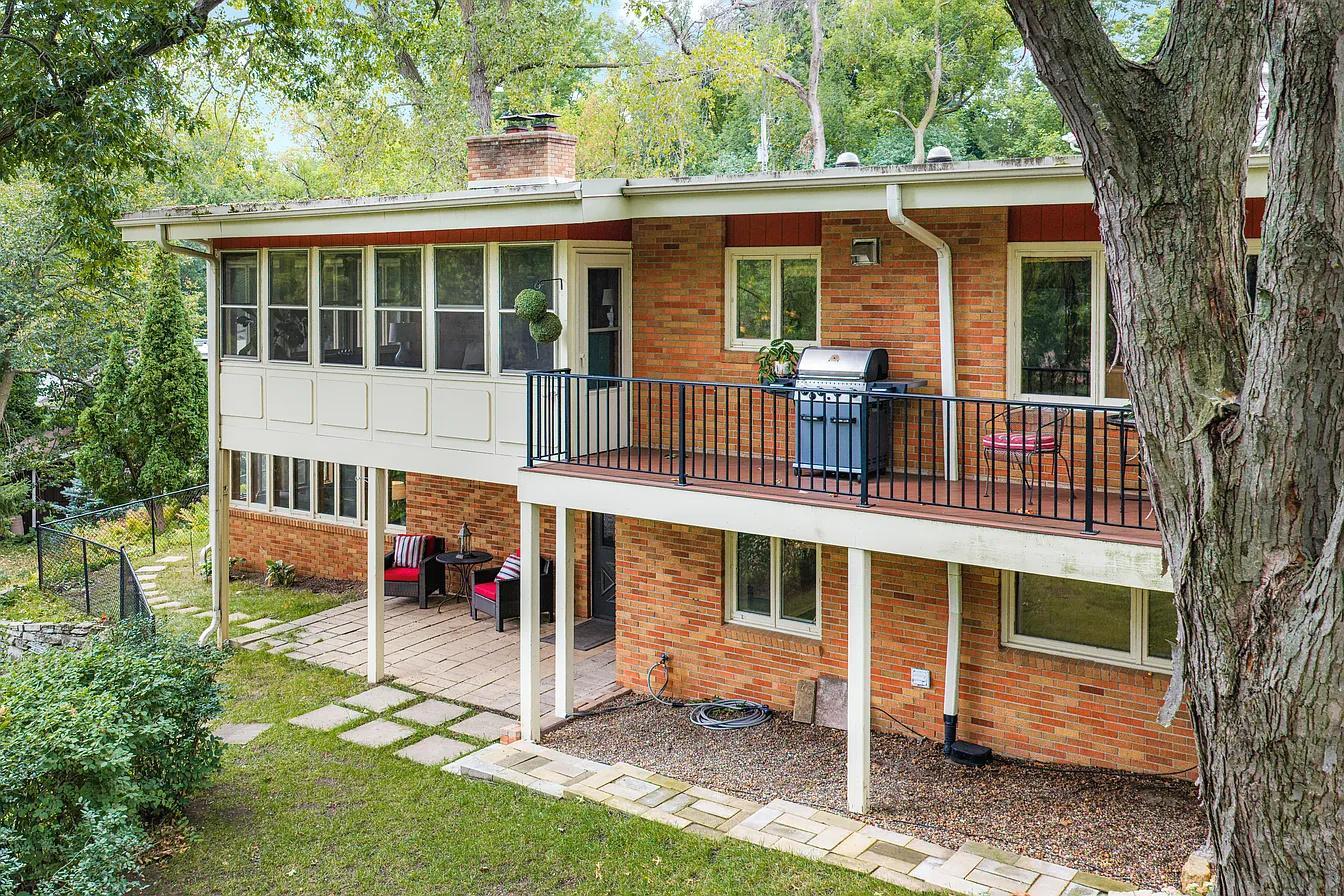 View of Residential at 2212 Mary Hills Drive, Golden Valley MN 55422, Golden Valley (53 of 123) - Mike Wilen | Minnesota Team Real Estate