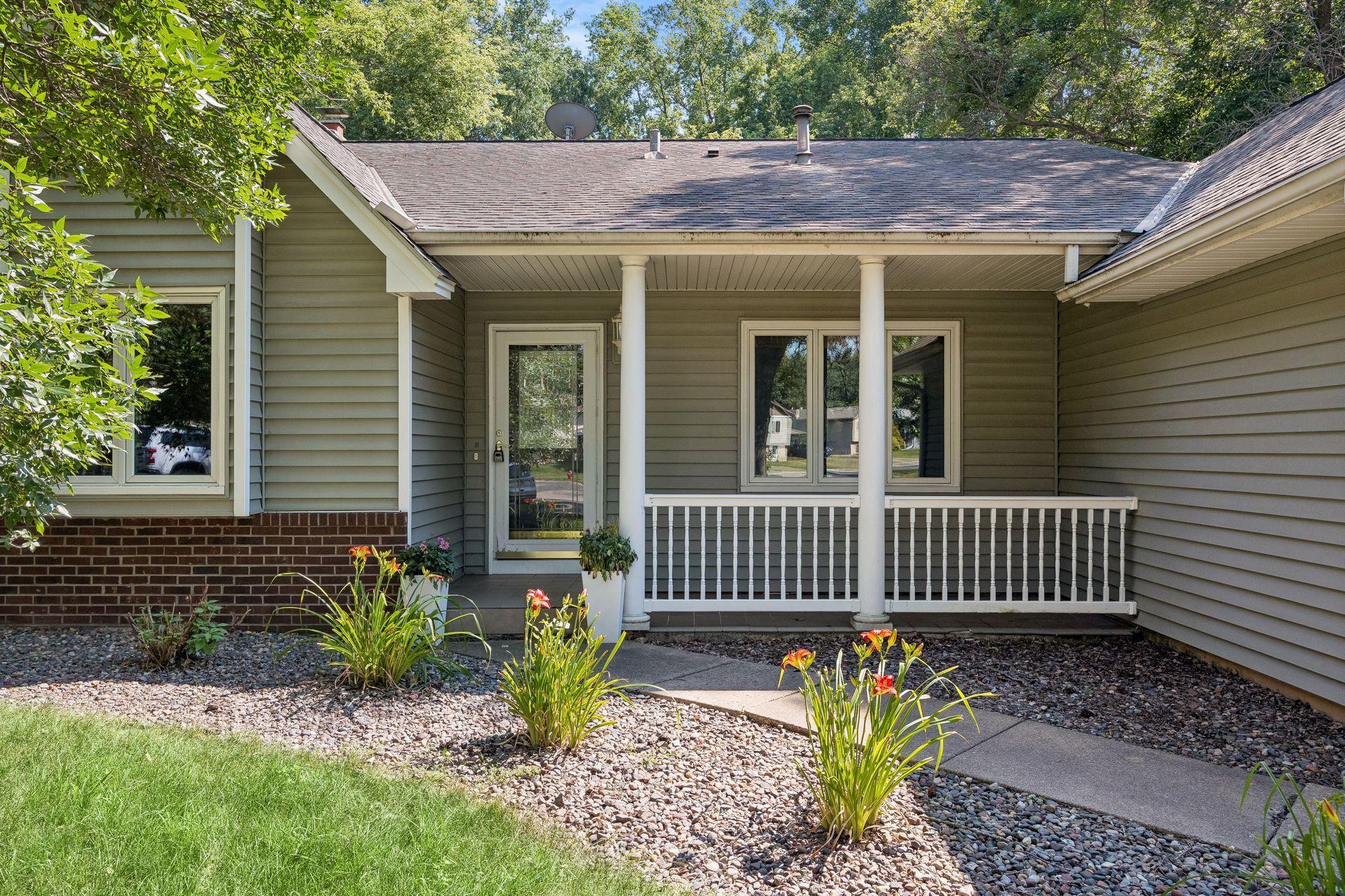 View of Residential at 13499 Caramel Trail, Eden Prairie MN 55346, Eden Prairie (2 of 36) - Mike Wilen | Minnesota Team Real Estate