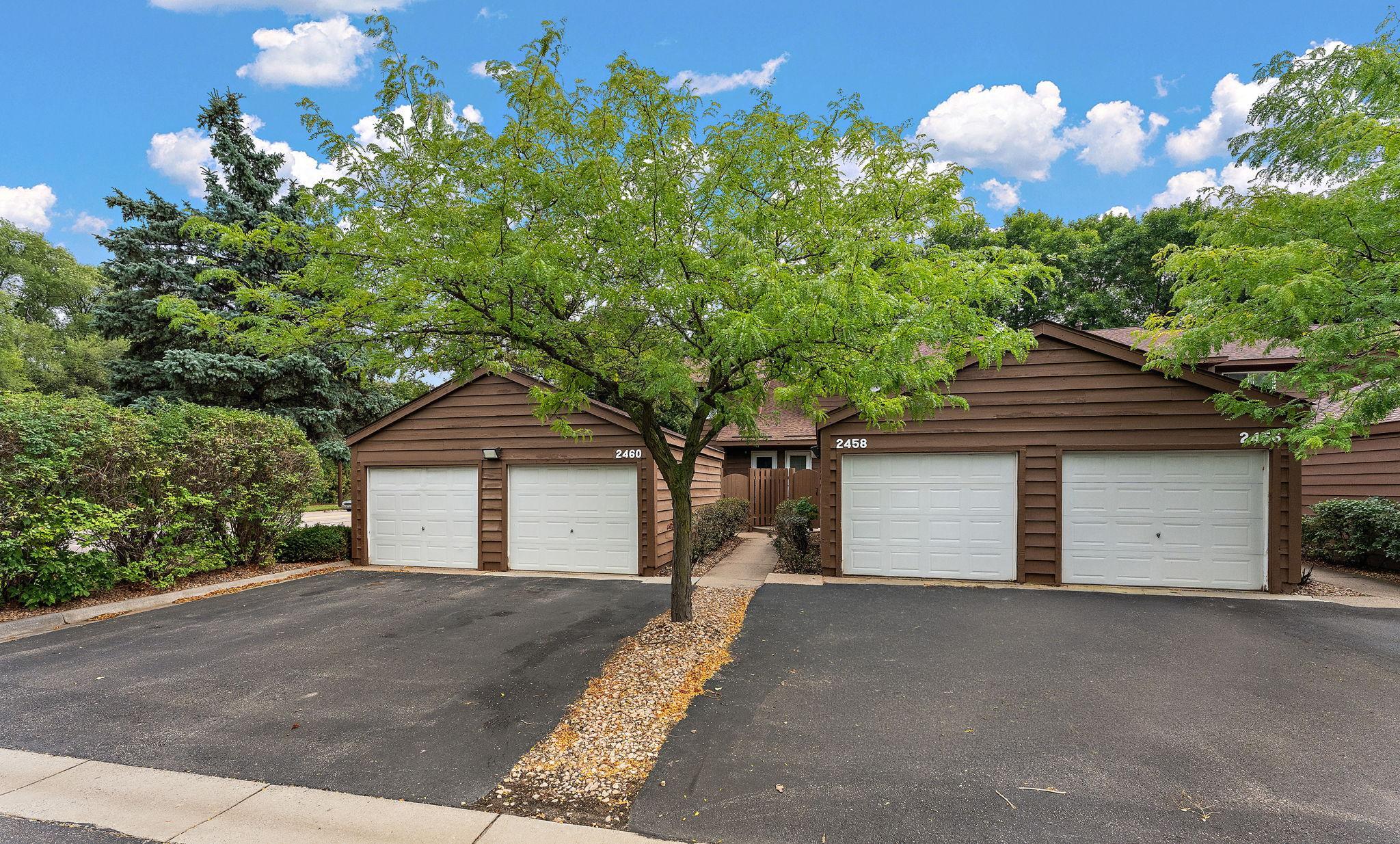View of Residential at 2460 Crestwood Drive, North Saint Paul MN 55109, North Saint Paul (34 of 34) - Mike Wilen | Minnesota Team Real Estate