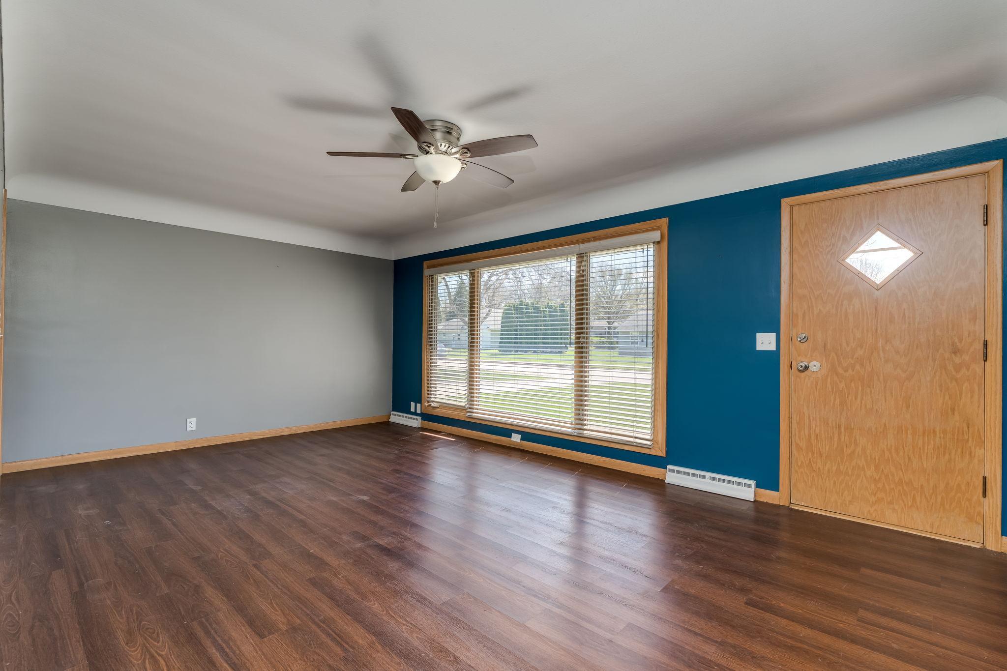 View of Residential at 209 Hillcrest Way, Le Sueur MN 56058, Le Sueur (4 of 30) - Mike Wilen | Minnesota Team Real Estate