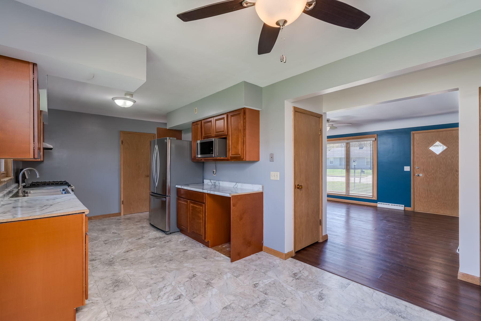 View of Residential at 209 Hillcrest Way, Le Sueur MN 56058, Le Sueur (8 of 30) - Mike Wilen | Minnesota Team Real Estate