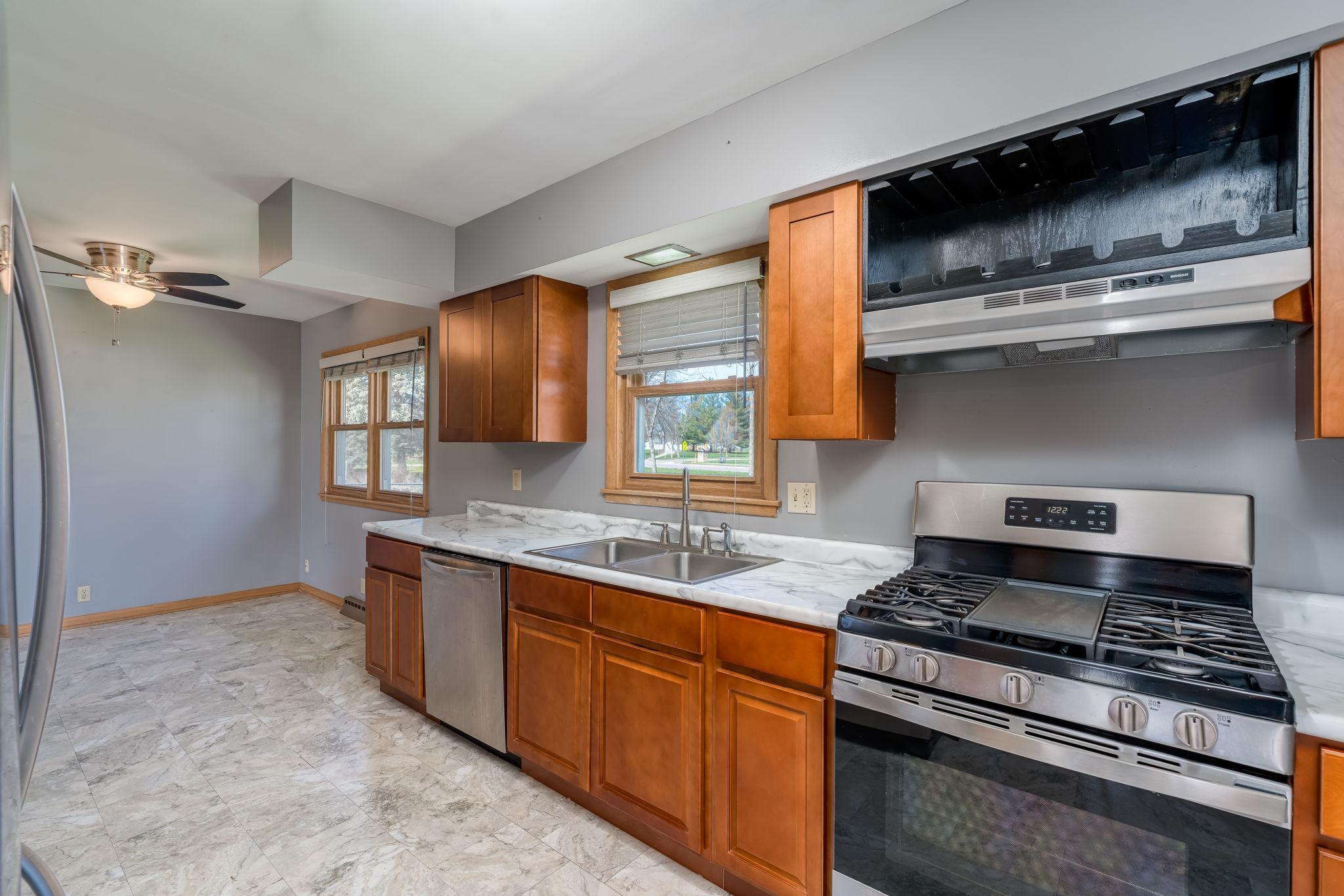 View of Residential at 209 Hillcrest Way, Le Sueur MN 56058, Le Sueur (11 of 30) - Mike Wilen | Minnesota Team Real Estate