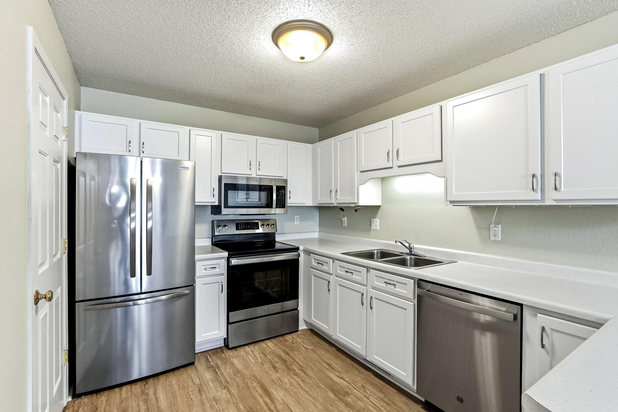 View of Residential at 11021 57th Street, Albertville MN 55301, Albertville (8 of 31) - Mike Wilen | Minnesota Team Real Estate