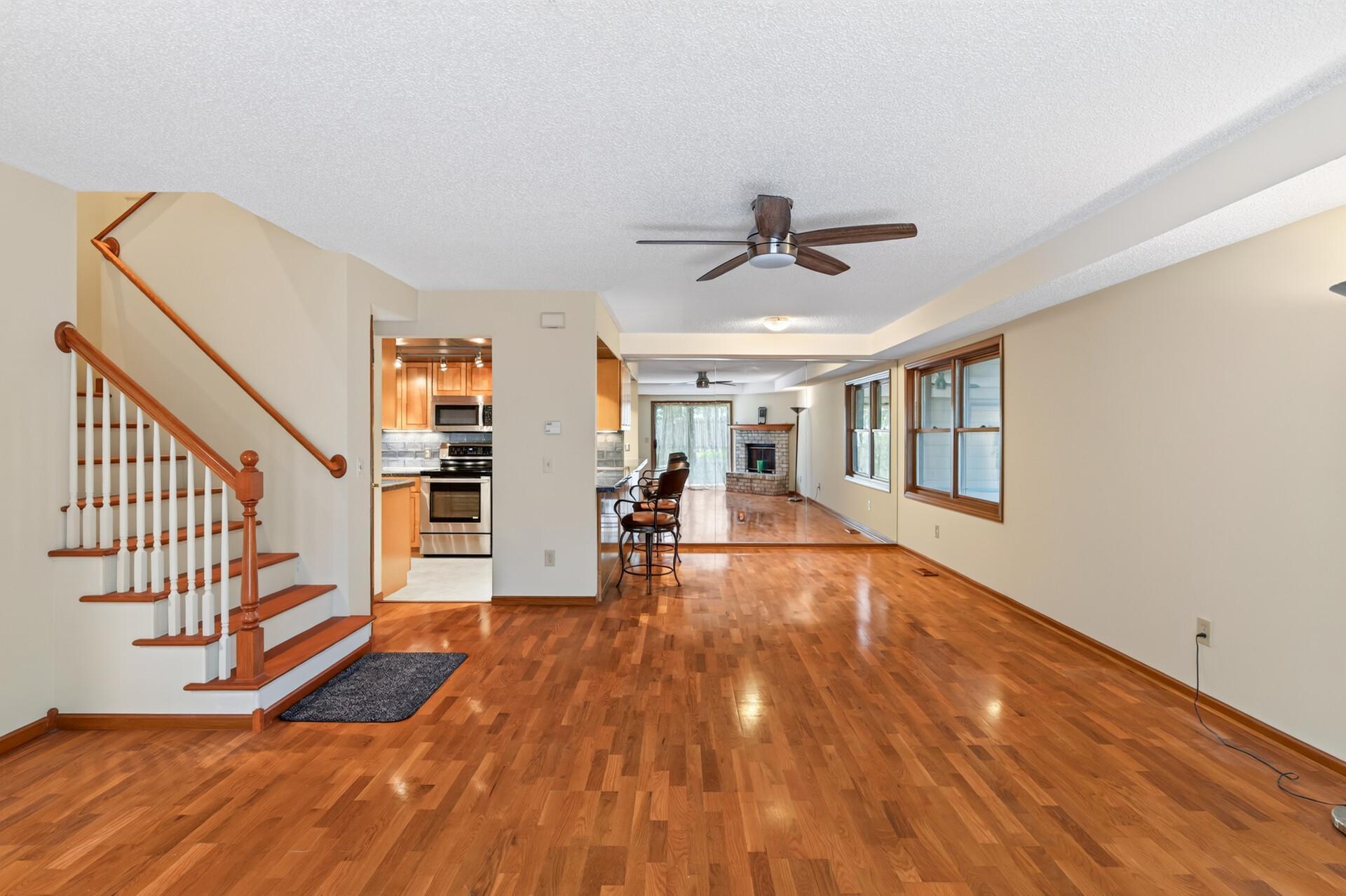 View of Residential at 18661 Clear View Court, Minnetonka MN 55345, Minnetonka (16 of 39) - Mike Wilen | Minnesota Team Real Estate