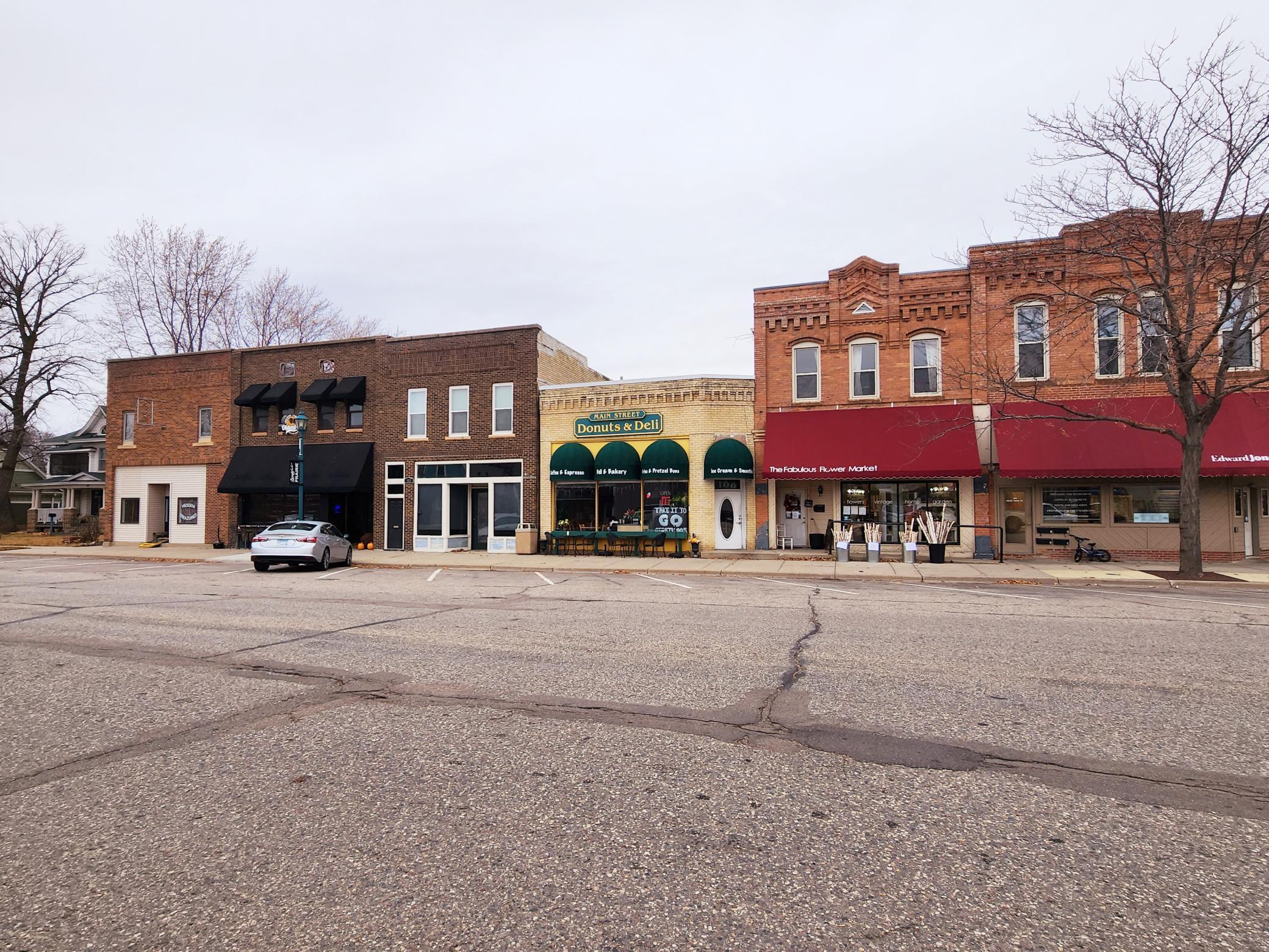 View of Commercial Sale at 112 Main Street, Belle Plaine MN 56011, Belle Plaine (4 of 17) - Mike Wilen | Minnesota Team Real Estate