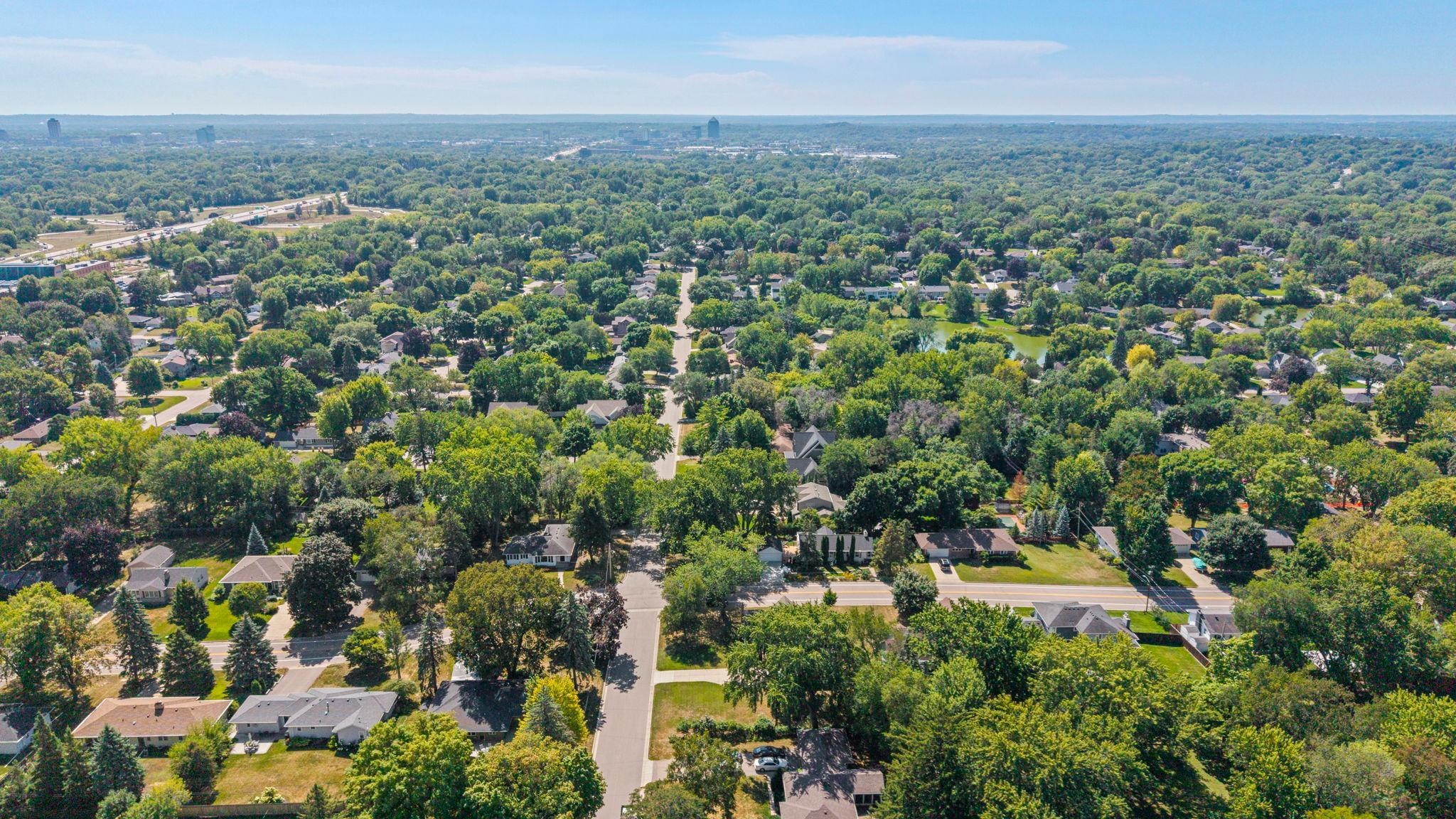 View of Residential at 5916 Code Avenue, Edina MN 55436, Edina (46 of 48) - Mike Wilen | Minnesota Team Real Estate