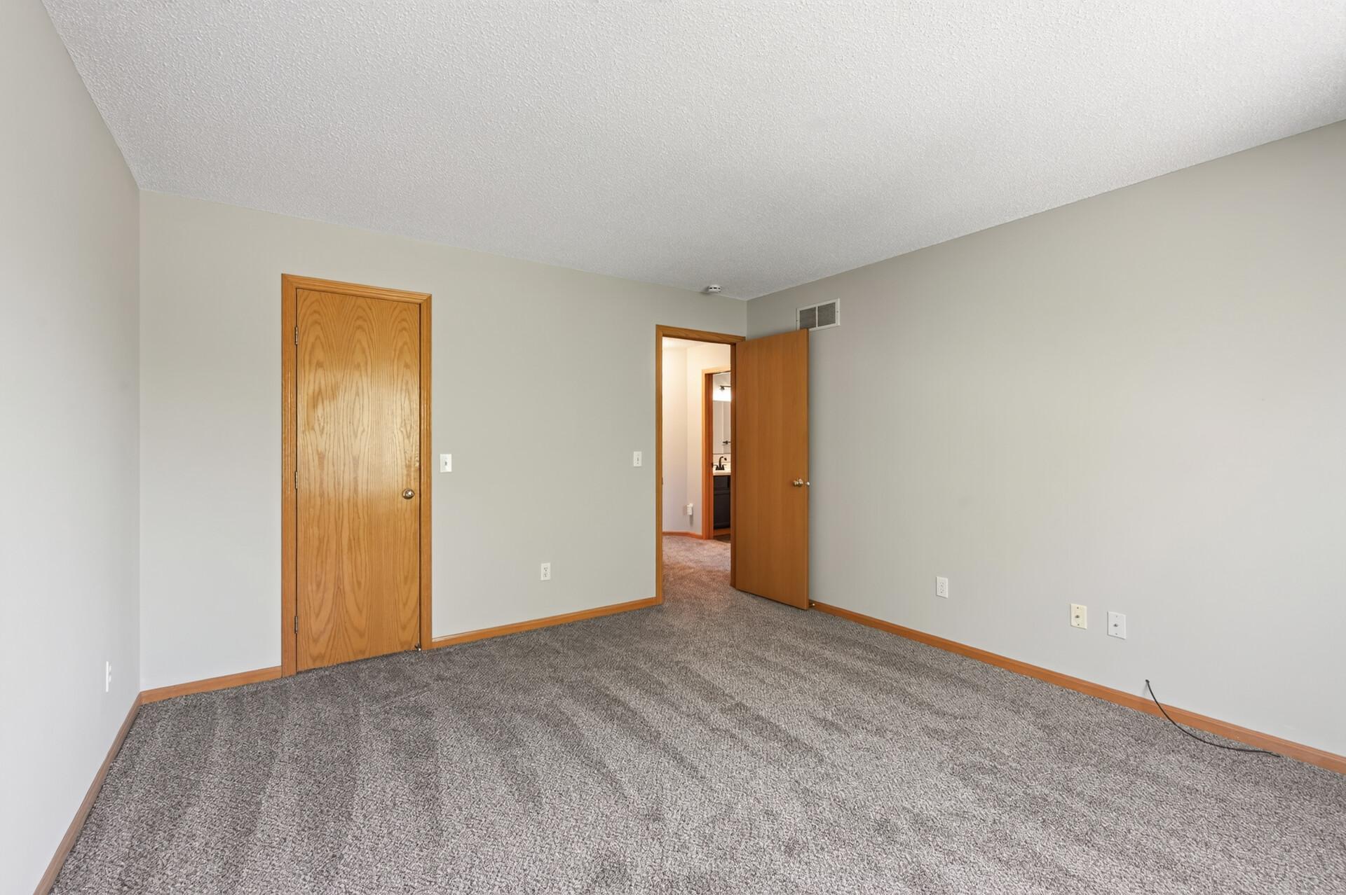 View of Residential at 14756 Excelsior Lane #15, Apple Valley MN 55124, Apple Valley (25 of 27) - Mike Wilen | Minnesota Team Real Estate