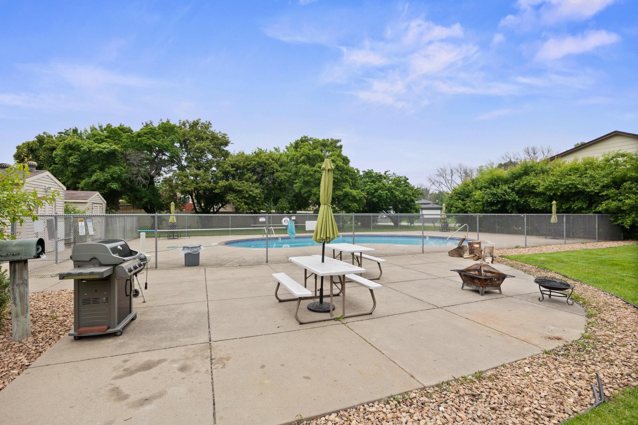 View of Residential at 2800 Hillsboro Avenue #214, New Hope MN 55427, New Hope (27 of 28) - Mike Wilen | Minnesota Team Real Estate