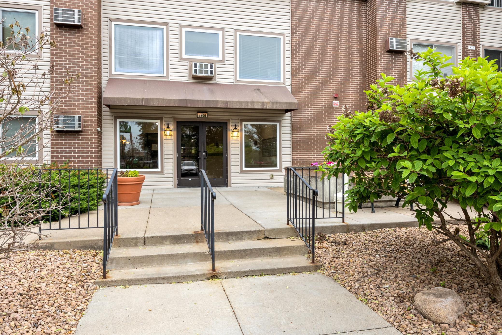View of Residential at 2800 Hillsboro Avenue #214, New Hope MN 55427, New Hope (25 of 28) - Mike Wilen | Minnesota Team Real Estate
