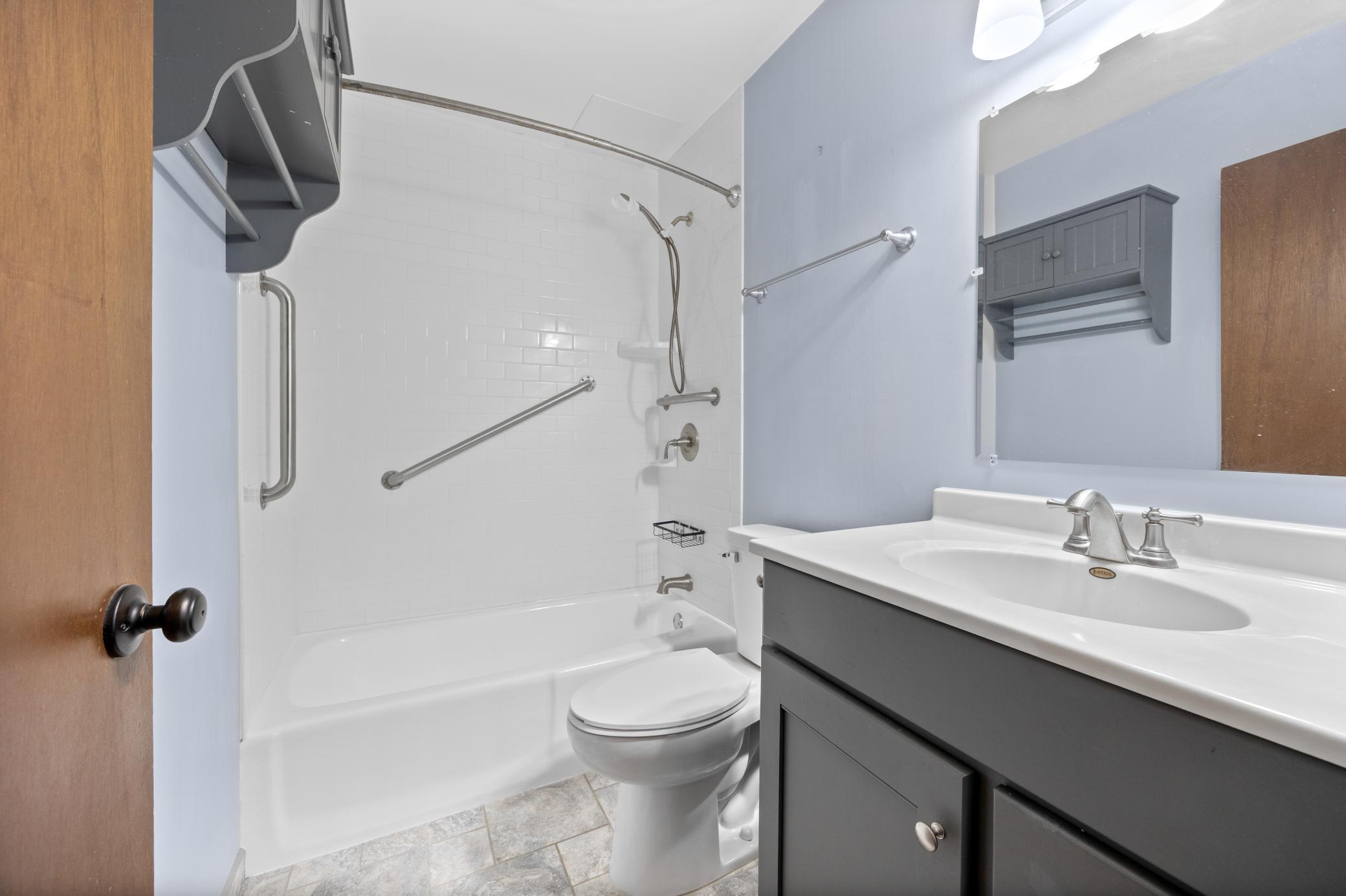 View of Residential at 2800 Hillsboro Avenue #214, New Hope MN 55427, New Hope (23 of 28) - Mike Wilen | Minnesota Team Real Estate