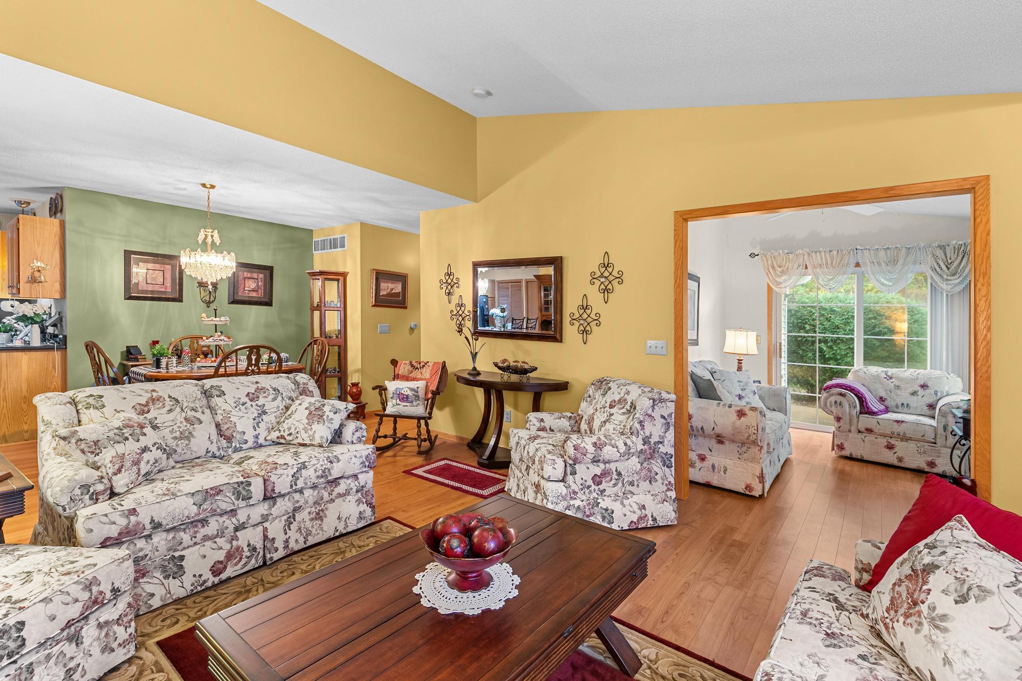 View of Residential at 15202 Greenhaven Way, Burnsville MN 55306, Burnsville (8 of 17) - Mike Wilen | Minnesota Team Real Estate