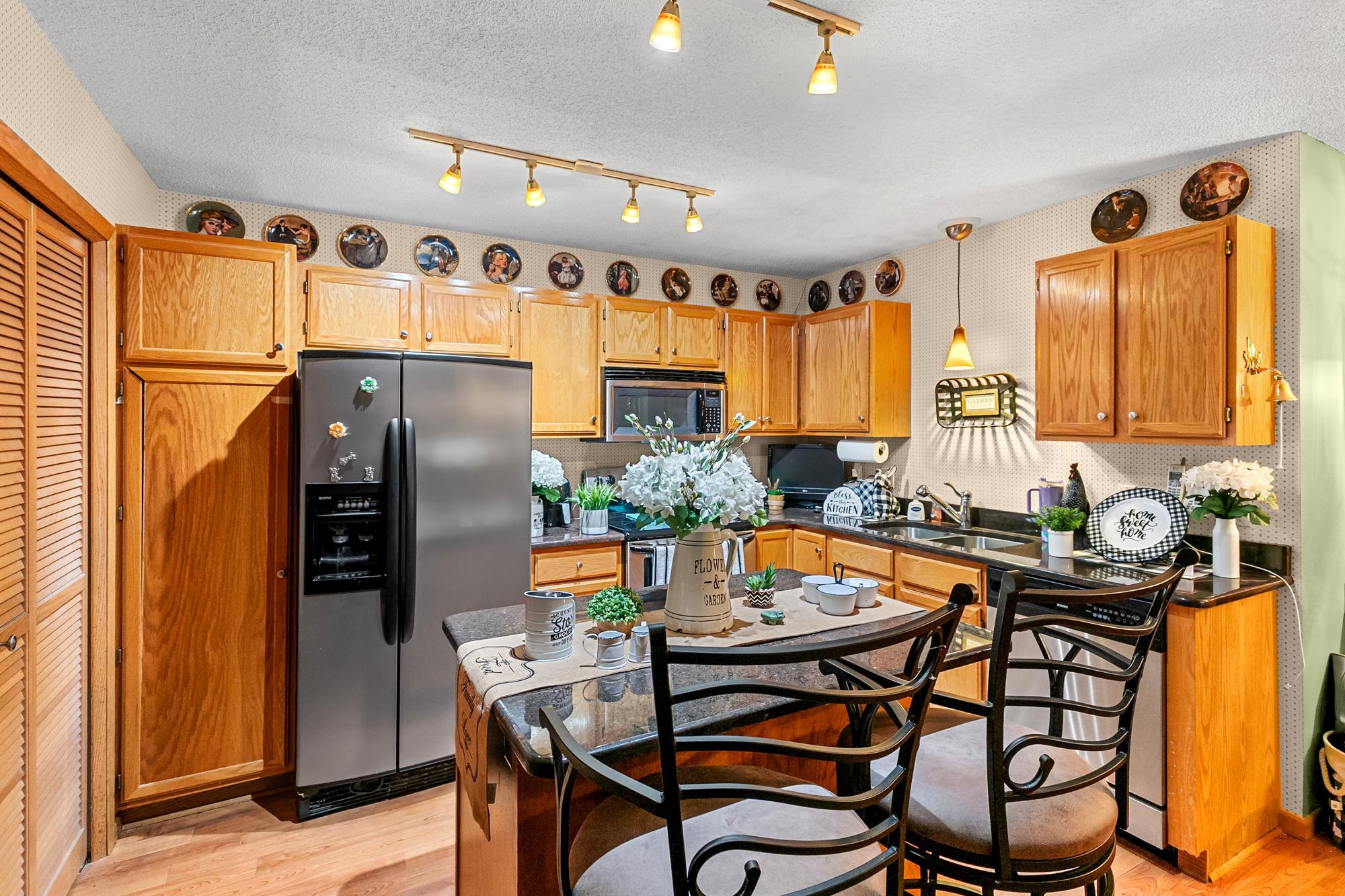 View of Residential at 15202 Greenhaven Way, Burnsville MN 55306, Burnsville (11 of 17) - Mike Wilen | Minnesota Team Real Estate