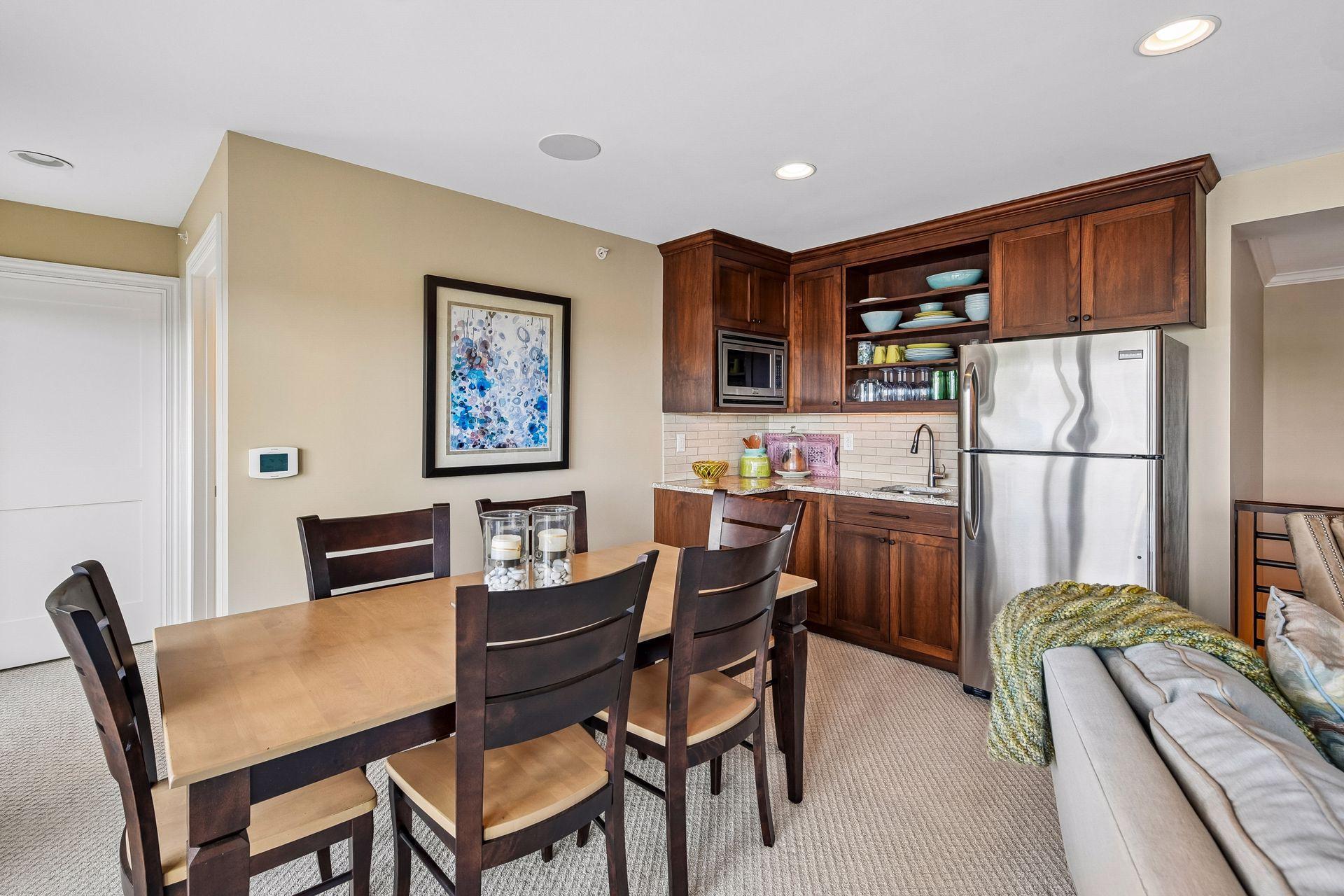 View of Residential at 875 Lake Street #401, Wayzata MN 55391, Wayzata (31 of 52) - Mike Wilen | Minnesota Team Real Estate