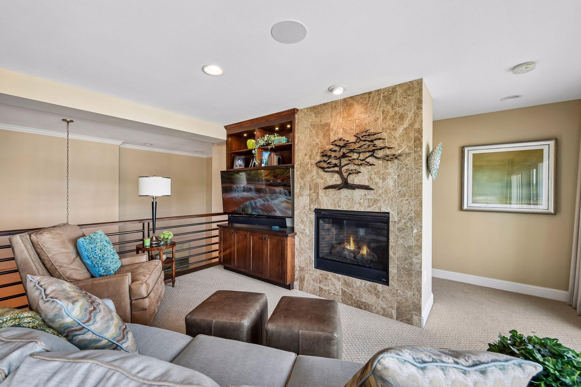 View of Residential at 875 Lake Street #401, Wayzata MN 55391, Wayzata (30 of 52) - Mike Wilen | Minnesota Team Real Estate