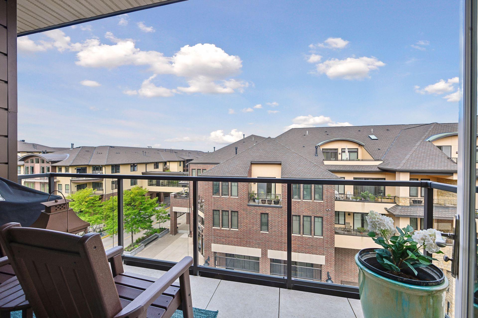View of Residential at 875 Lake Street #401, Wayzata MN 55391, Wayzata (10 of 52) - Mike Wilen | Minnesota Team Real Estate