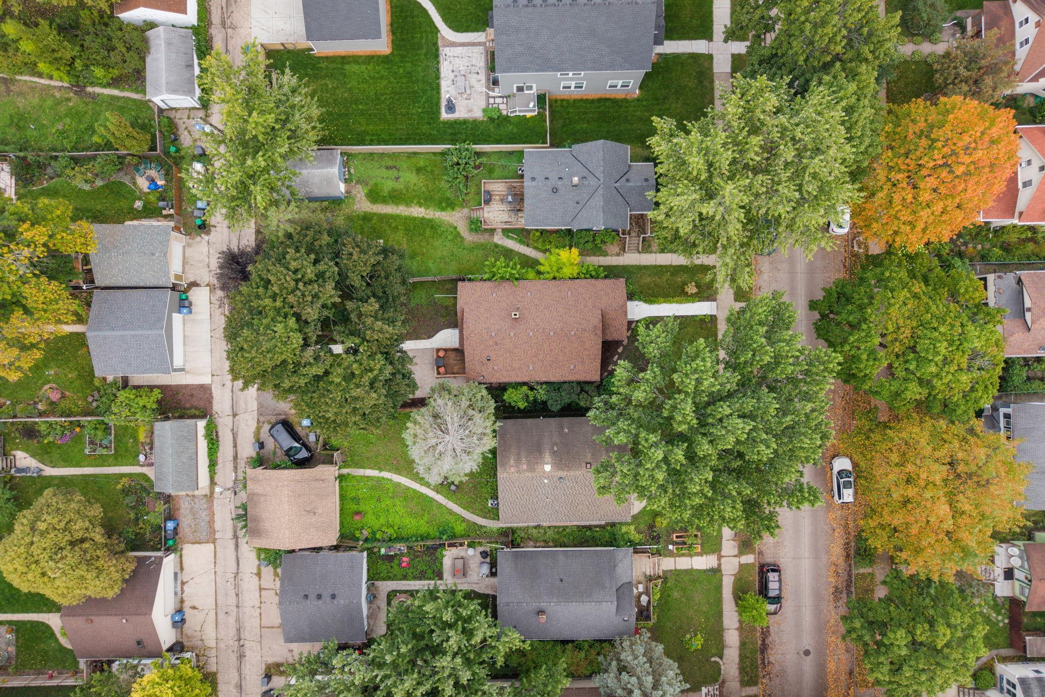 View of Residential at 4536 33rd Avenue, Minneapolis MN 55406, Minneapolis (38 of 40) - Mike Wilen | Minnesota Team Real Estate