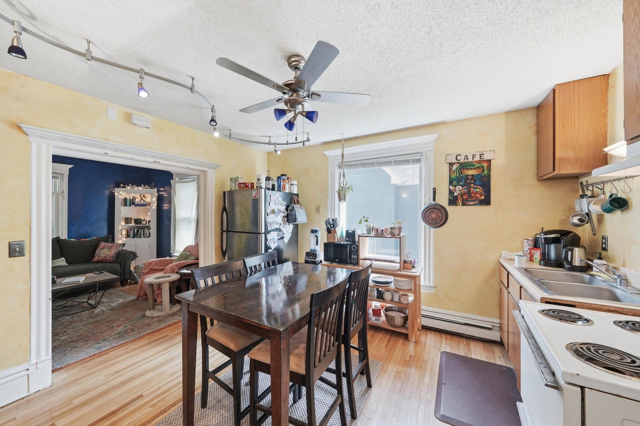 View of Residential Income at 606 20th Avenue, Minneapolis MN 55454, Minneapolis (11 of 13) - Mike Wilen | Minnesota Team Real Estate