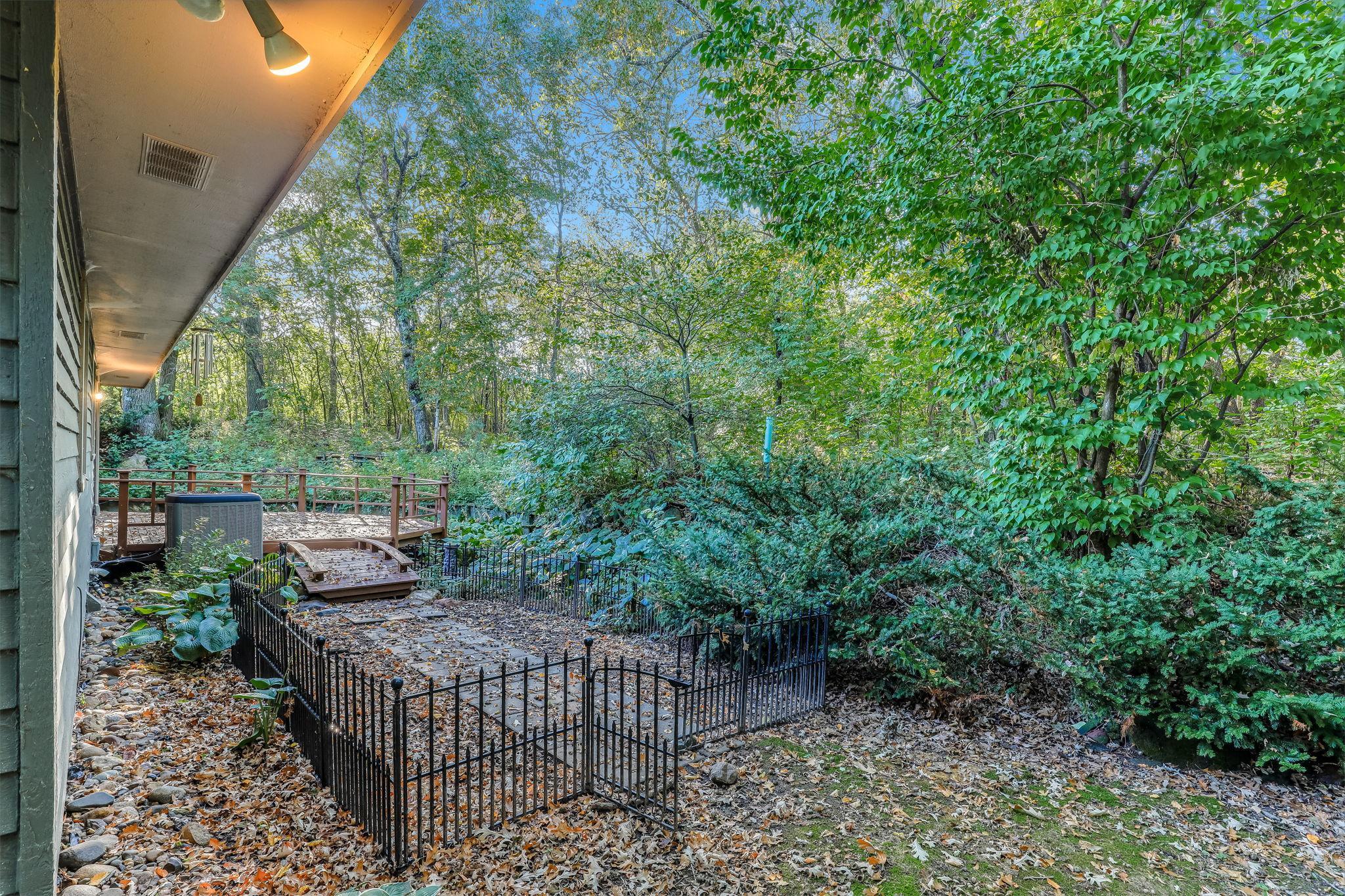 View of Residential at 762 Elrene Court, Eagan MN 55123, Eagan (25 of 30) - Mike Wilen | Minnesota Team Real Estate