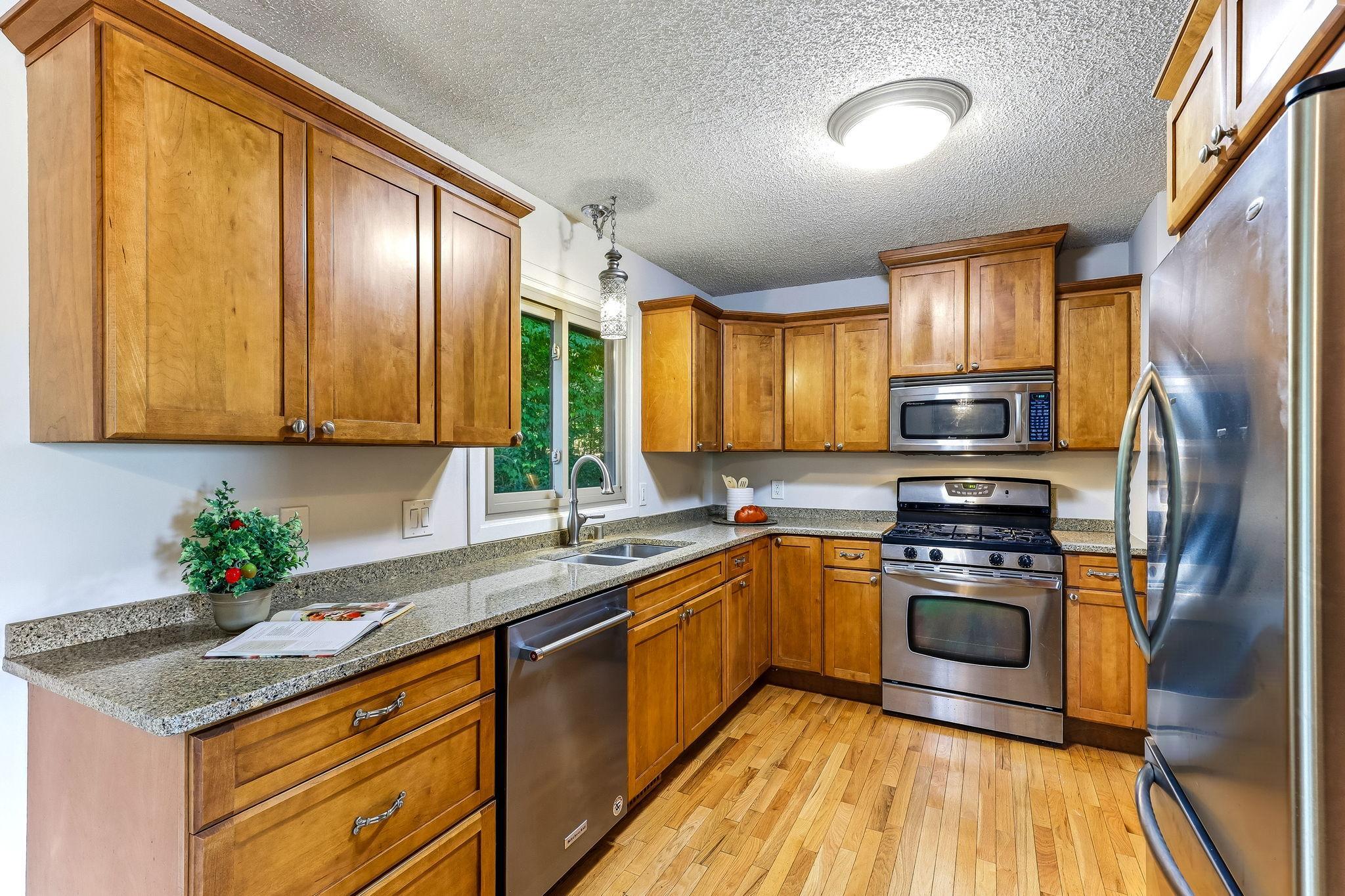 View of Residential at 762 Elrene Court, Eagan MN 55123, Eagan (5 of 30) - Mike Wilen | Minnesota Team Real Estate