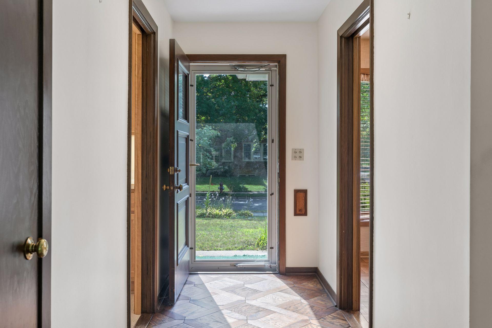 View of Residential at 2024 Drew Avenue, Minneapolis MN 55416, Minneapolis (12 of 48) - Mike Wilen | Minnesota Team Real Estate