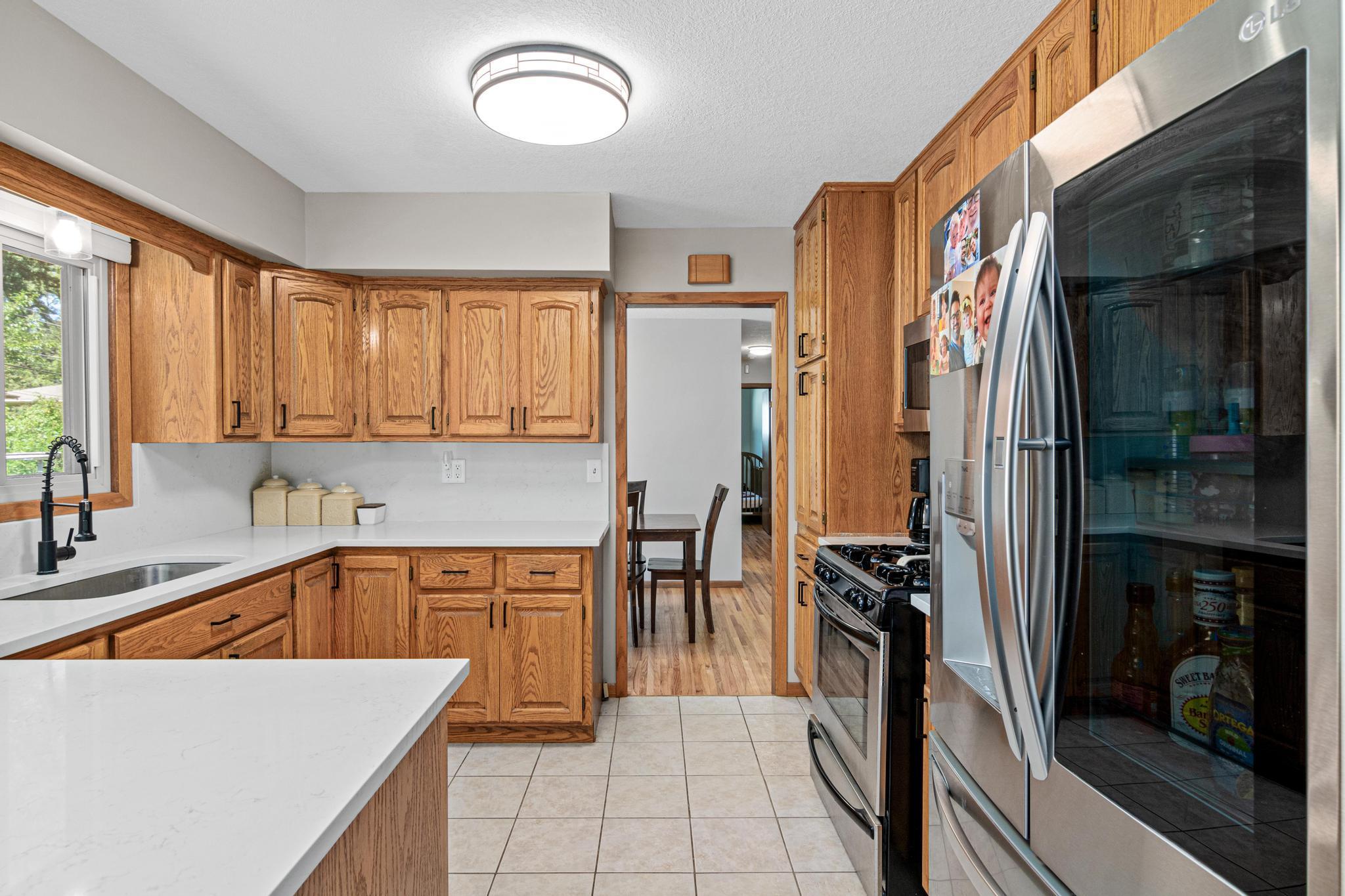 View of Residential at 6810 Brookview Drive, Fridley MN 55432, Fridley (9 of 32) - Mike Wilen | Minnesota Team Real Estate