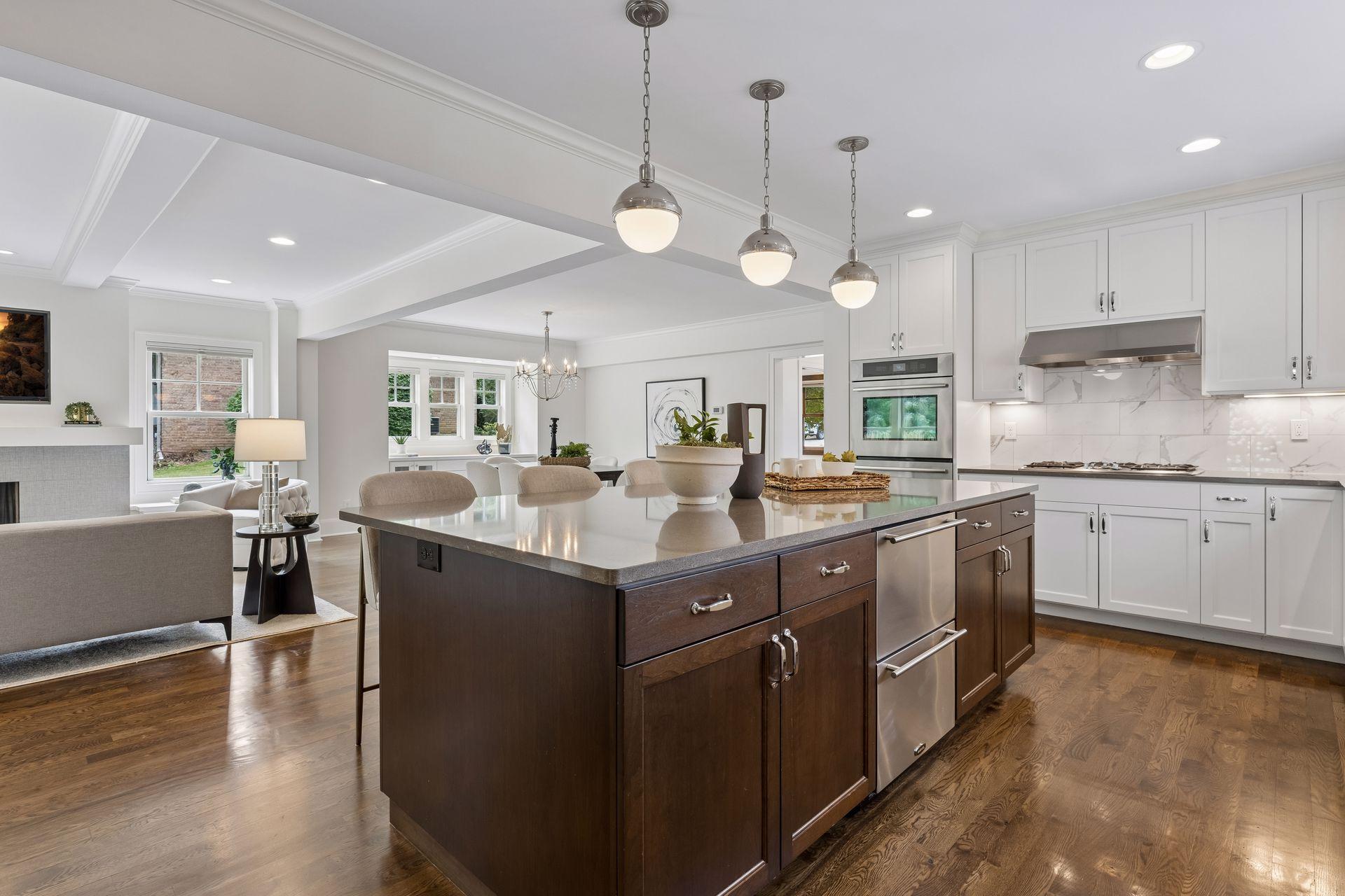 View of Residential at 5413 Doncaster Way, Edina MN 55436, Edina (21 of 71) - Mike Wilen | Minnesota Team Real Estate