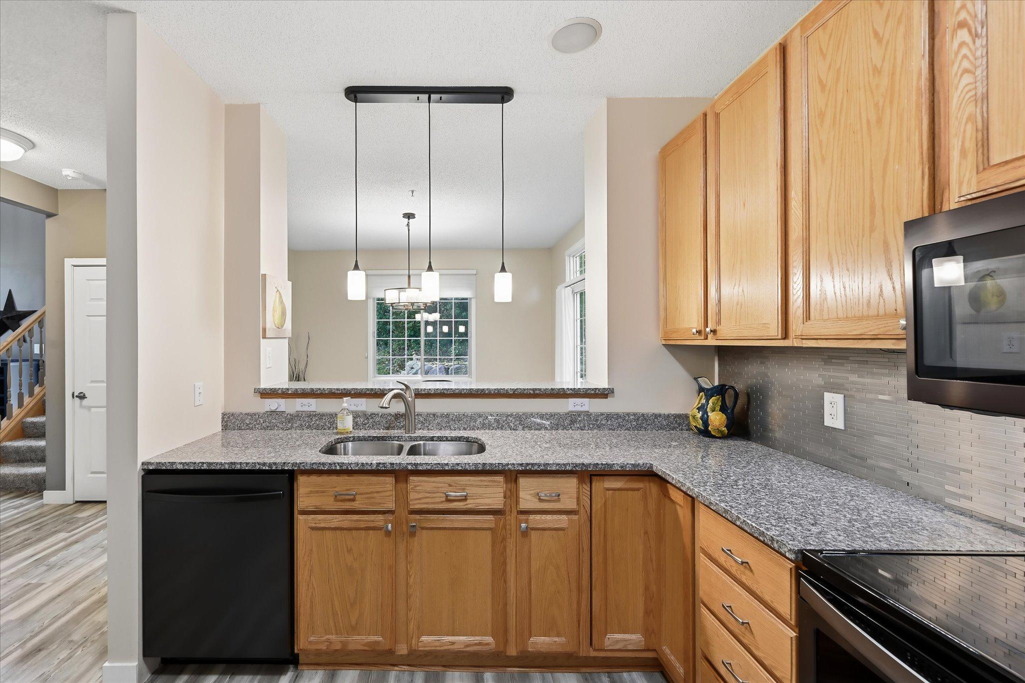 View of Residential at 14355 Raymond Lane, Eden Prairie MN 55347, Eden Prairie (16 of 28) - Mike Wilen | Minnesota Team Real Estate