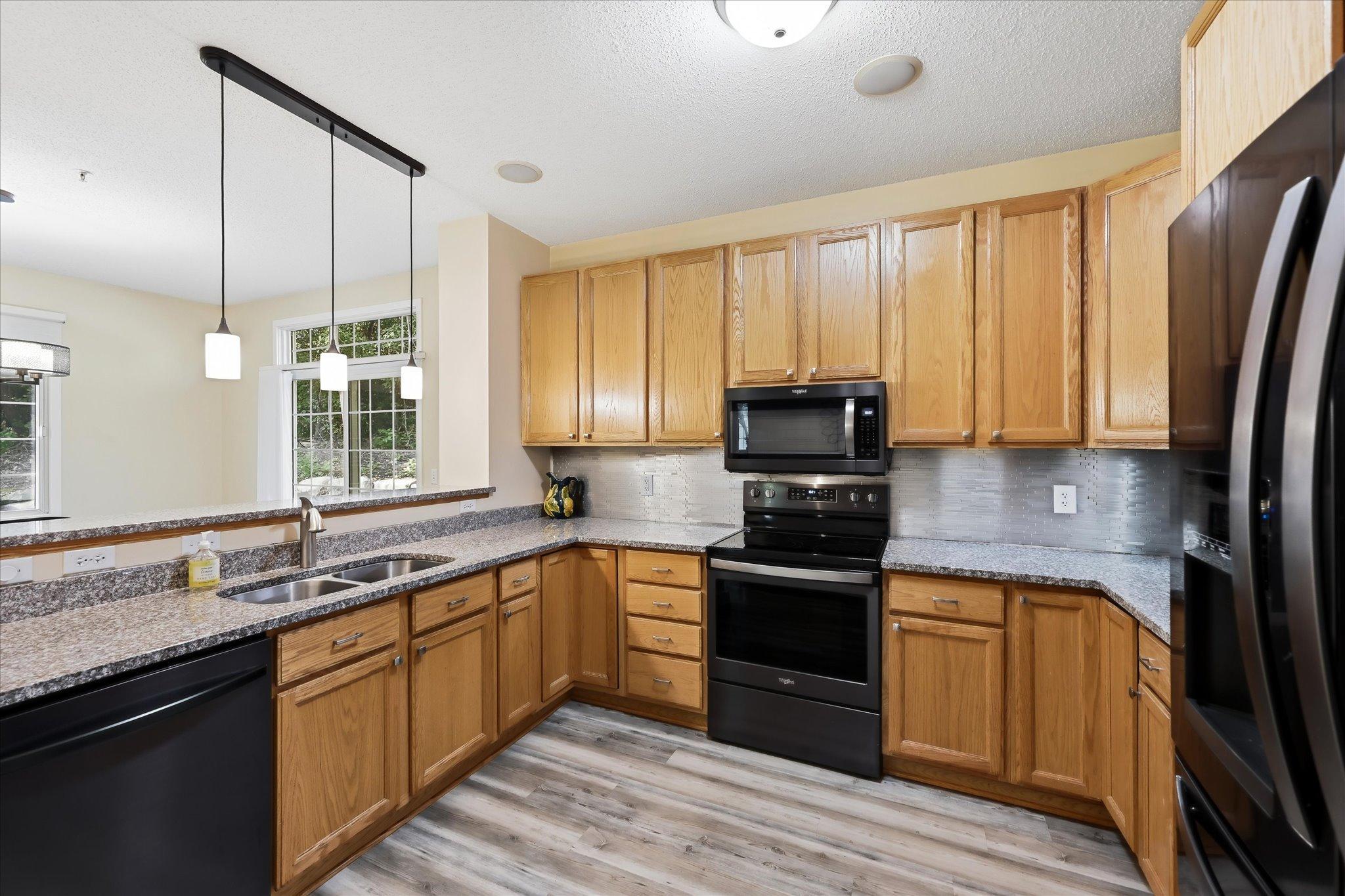 View of Residential at 14355 Raymond Lane, Eden Prairie MN 55347, Eden Prairie (17 of 28) - Mike Wilen | Minnesota Team Real Estate