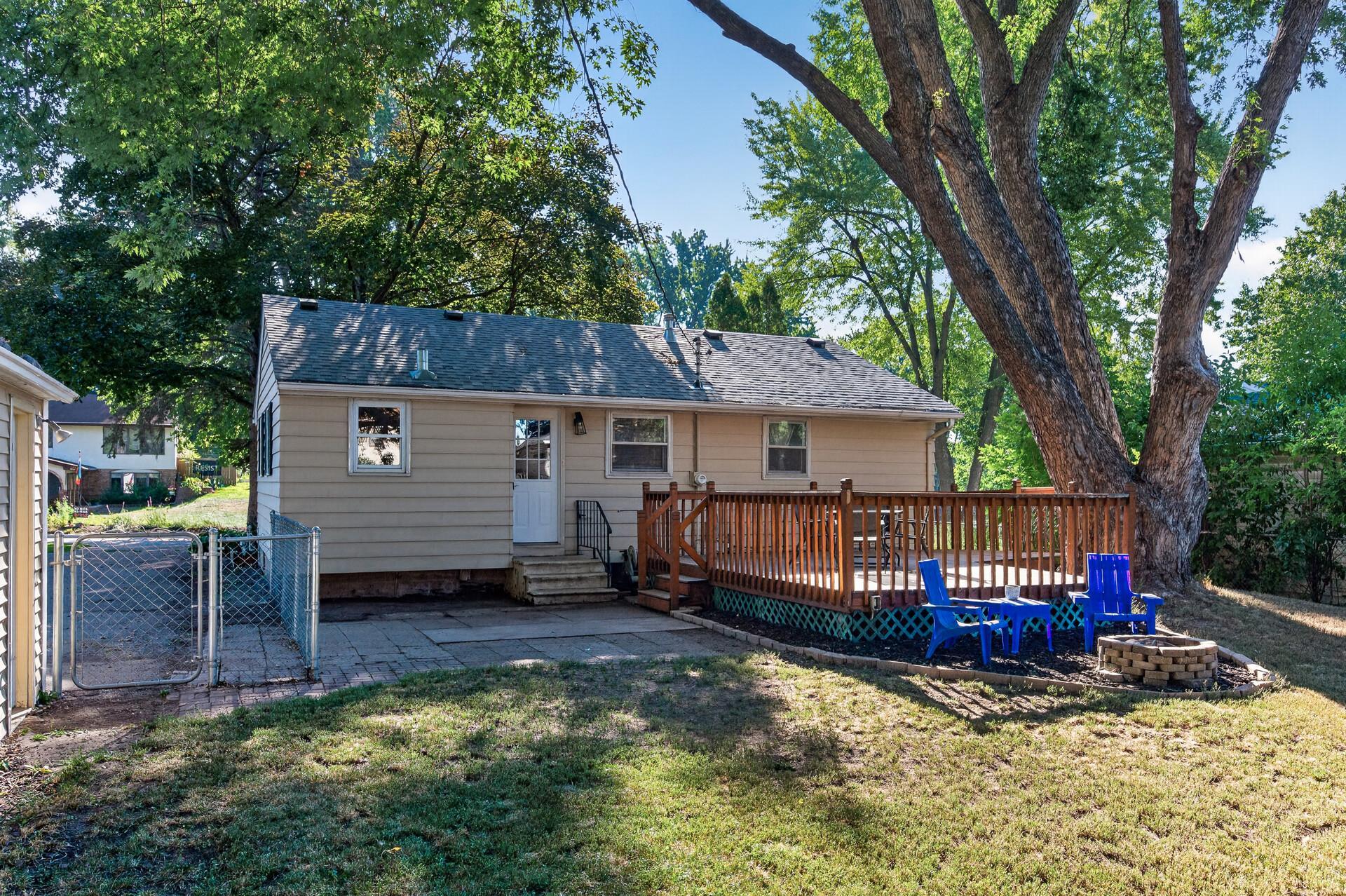 View of Residential at 180 Grenadier Avenue, Oakdale MN 55128, Oakdale (33 of 40) - Mike Wilen | Minnesota Team Real Estate