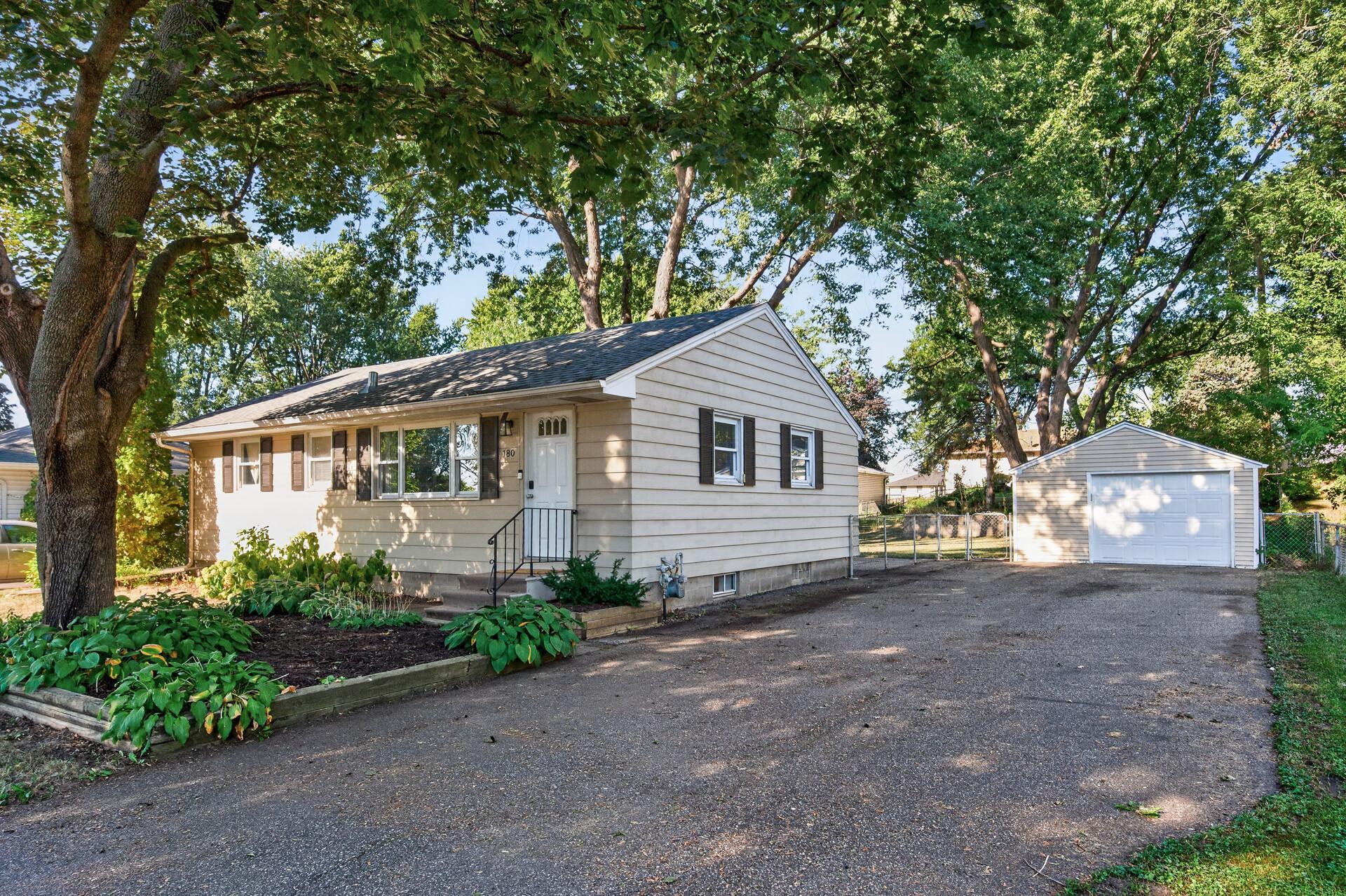 View of Residential at 180 Grenadier Avenue, Oakdale MN 55128, Oakdale (6 of 40) - Mike Wilen | Minnesota Team Real Estate