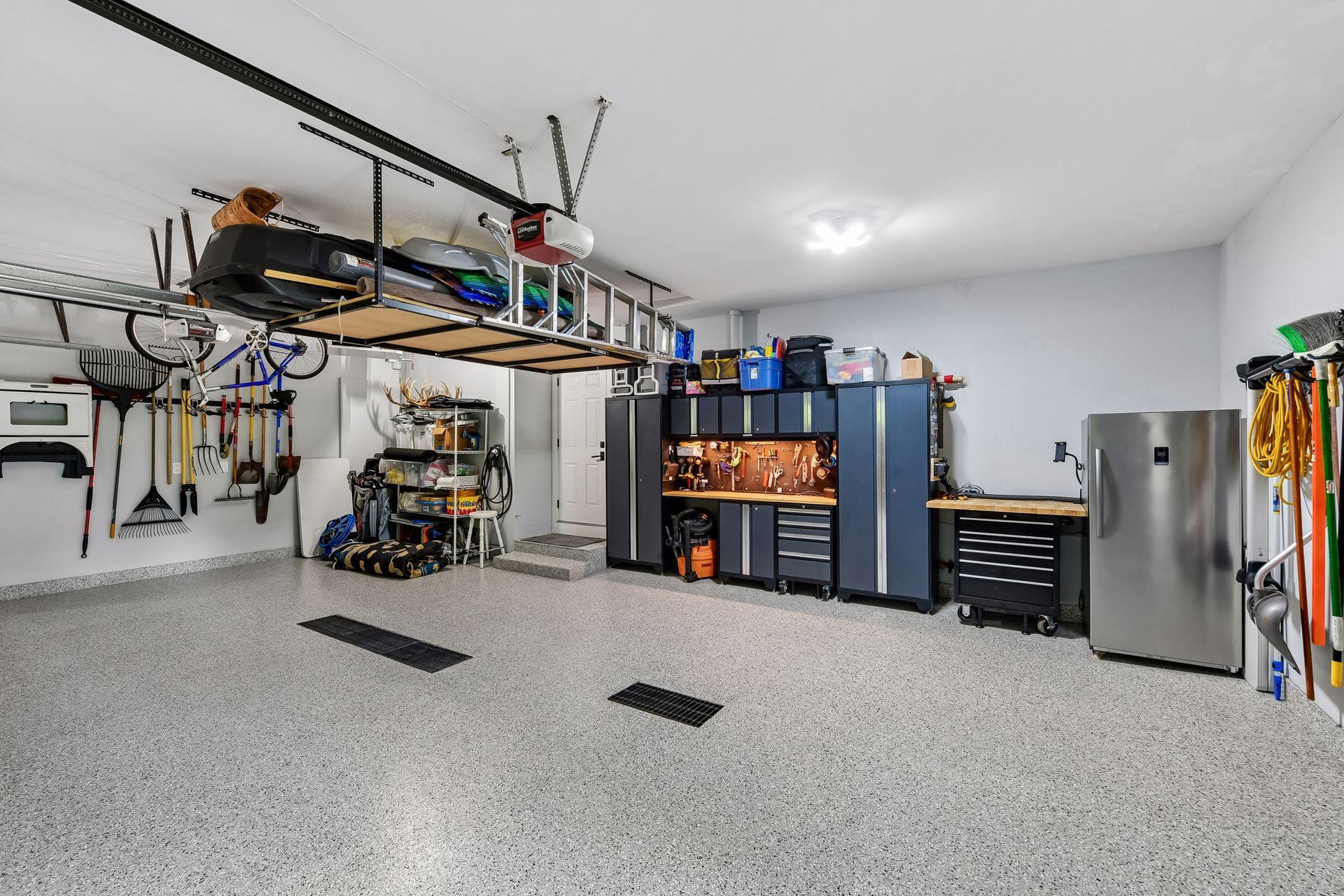 View of Residential at 330 Peavey Road, Wayzata MN 55391, Wayzata (56 of 67) - Mike Wilen | Minnesota Team Real Estate