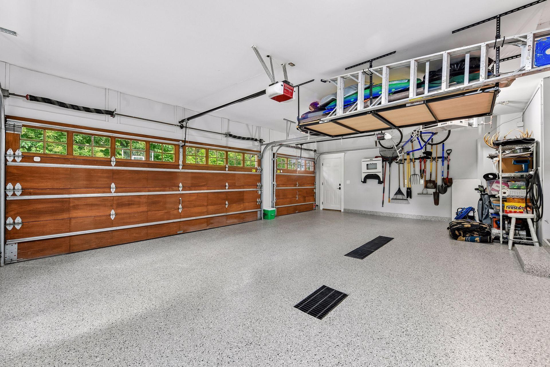 View of Residential at 330 Peavey Road, Wayzata MN 55391, Wayzata (55 of 67) - Mike Wilen | Minnesota Team Real Estate