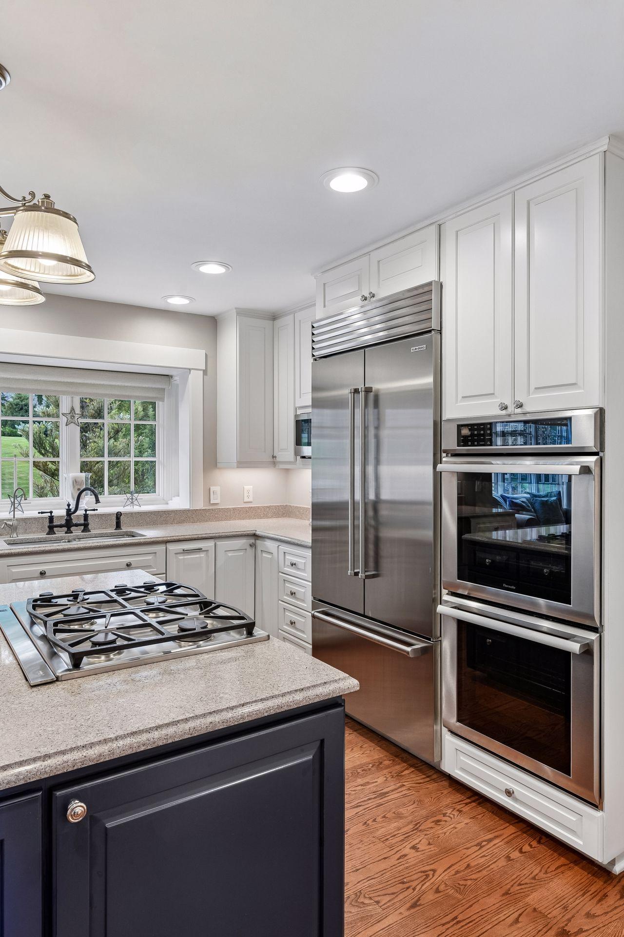 View of Residential at 330 Peavey Road, Wayzata MN 55391, Wayzata (24 of 67) - Mike Wilen | Minnesota Team Real Estate