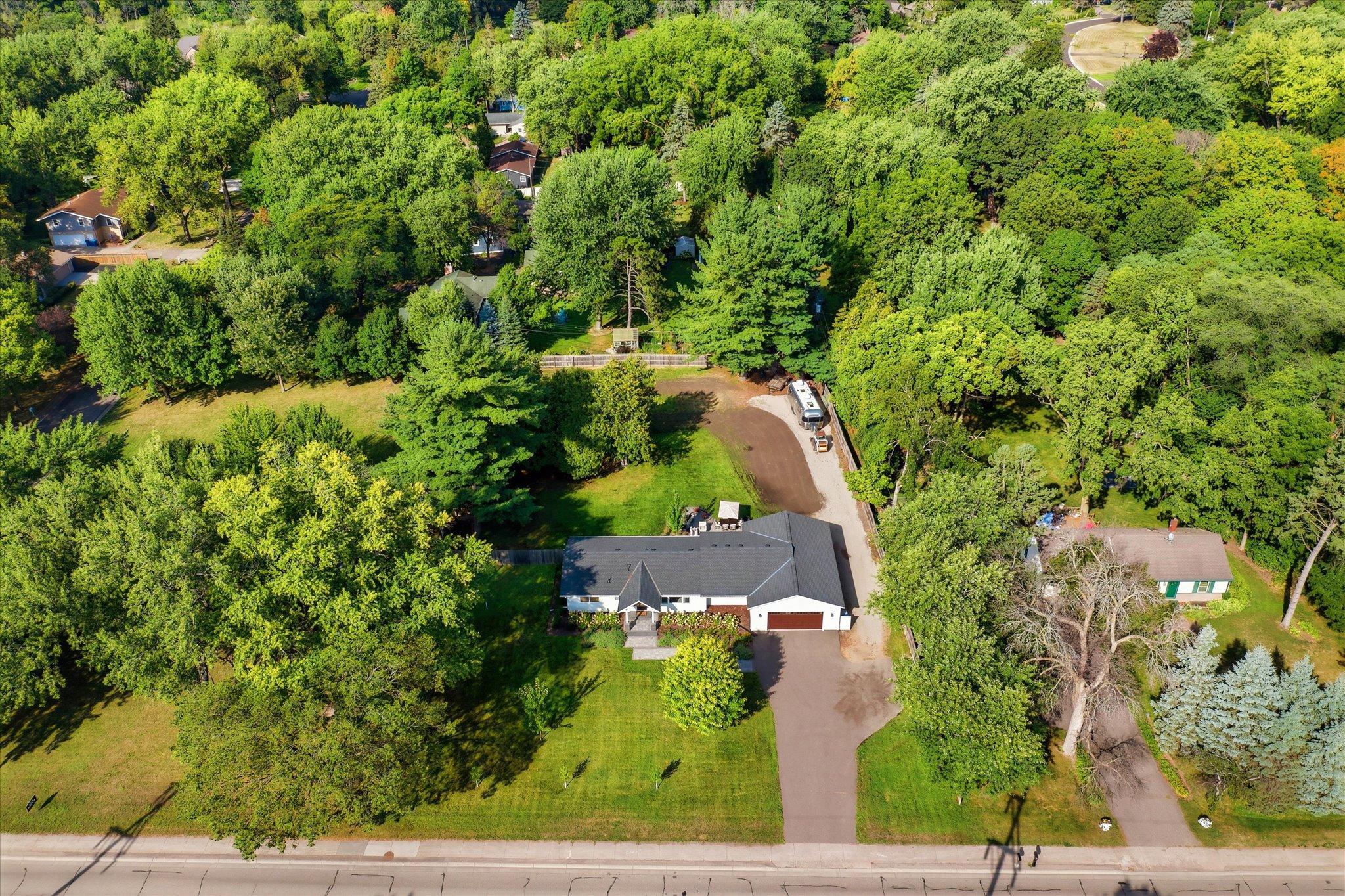 View of Residential at 825 County Road 101, Plymouth MN 55447, Plymouth (42 of 46) - Mike Wilen | Minnesota Team Real Estate