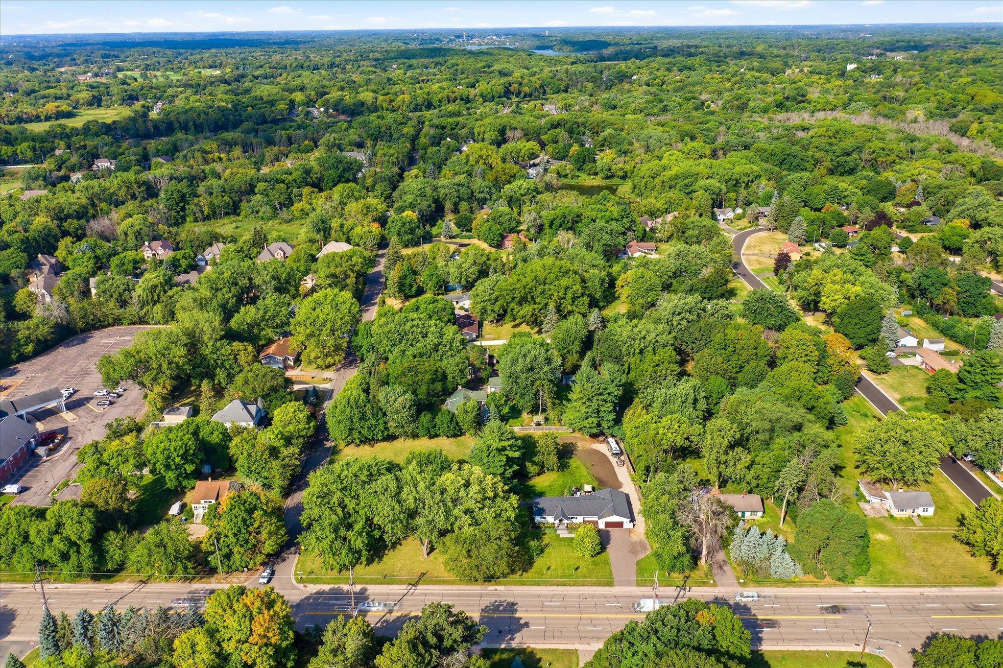 View of Residential at 825 County Road 101, Plymouth MN 55447, Plymouth (40 of 46) - Mike Wilen | Minnesota Team Real Estate