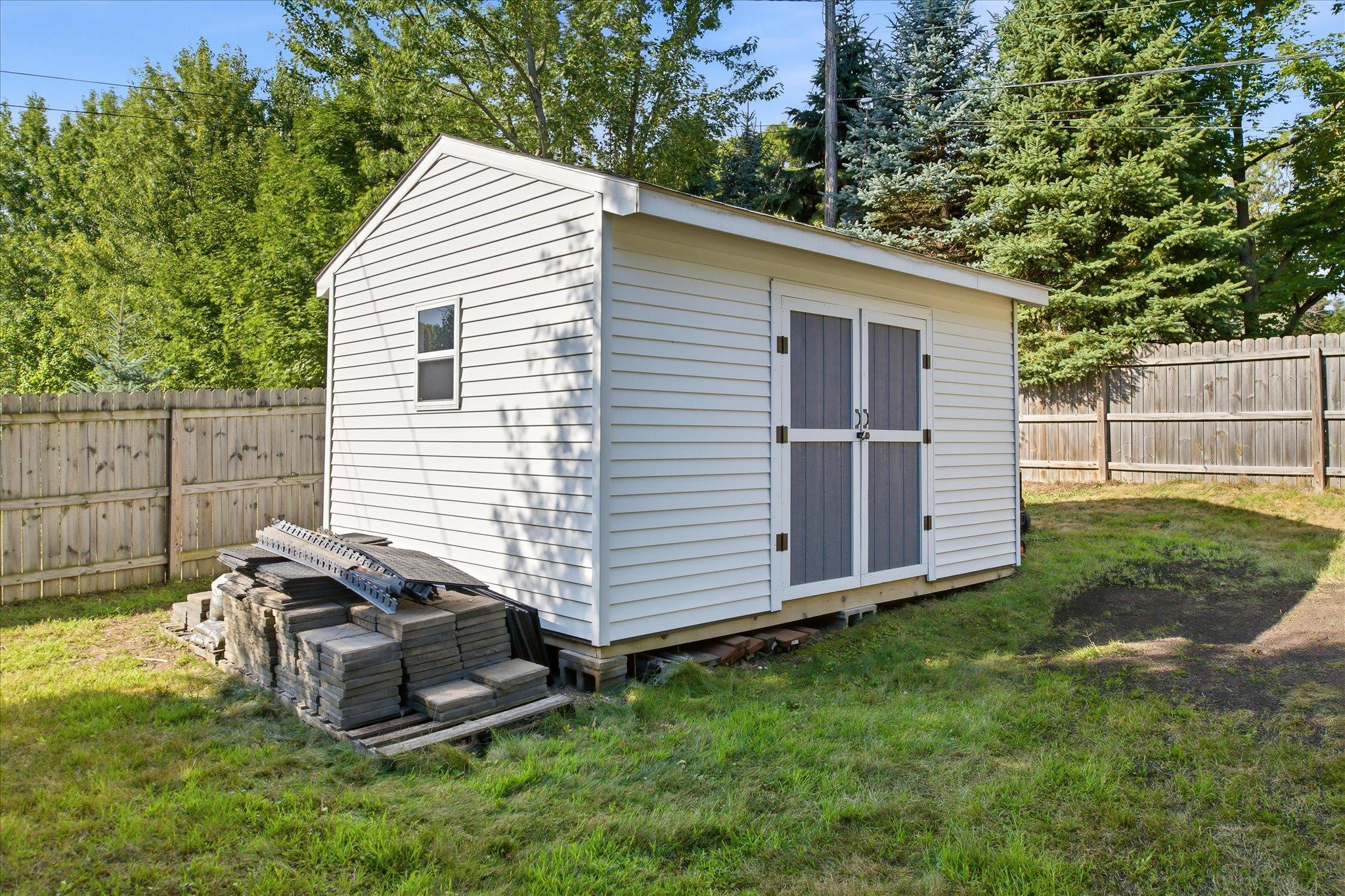 View of Residential at 825 County Road 101, Plymouth MN 55447, Plymouth (35 of 46) - Mike Wilen | Minnesota Team Real Estate