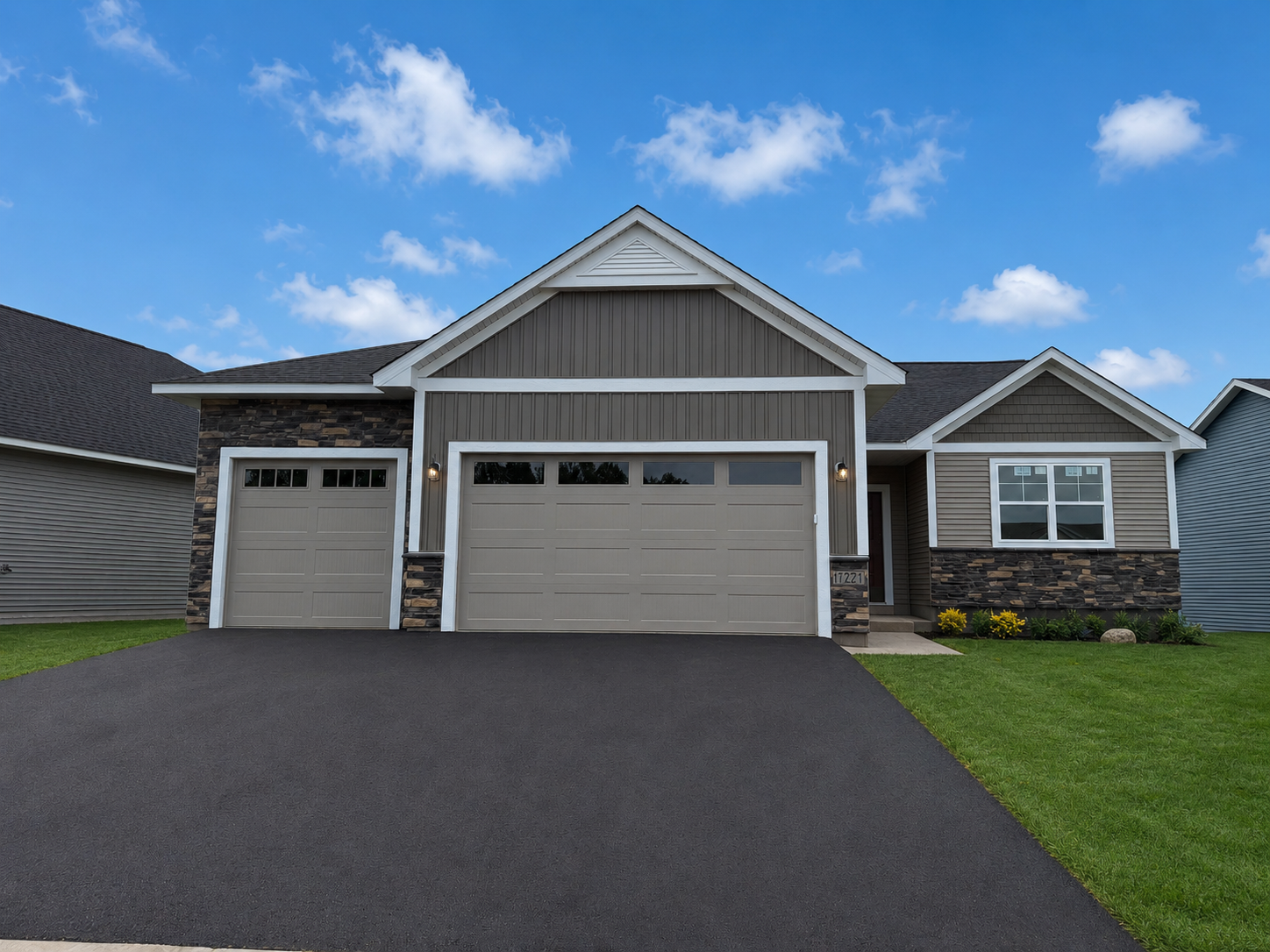 View of Residential at 1727 Spruce Street, Farmington MN 55024, Farmington (27 of 33) - Mike Wilen | Minnesota Team Real Estate