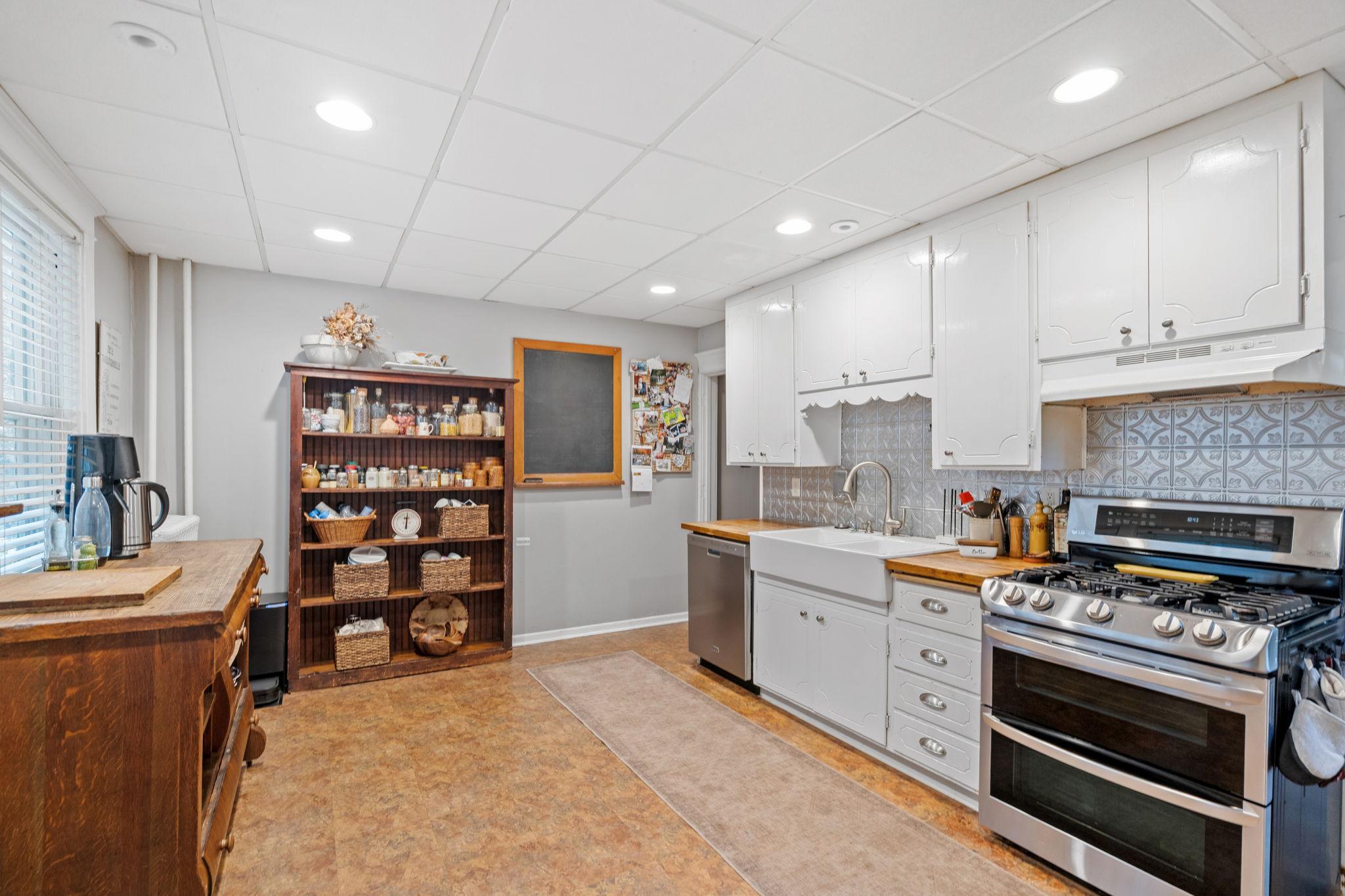 View of Residential at 997 Lincoln Avenue, Saint Paul MN 55105, Saint Paul (18 of 43) - Mike Wilen | Minnesota Team Real Estate