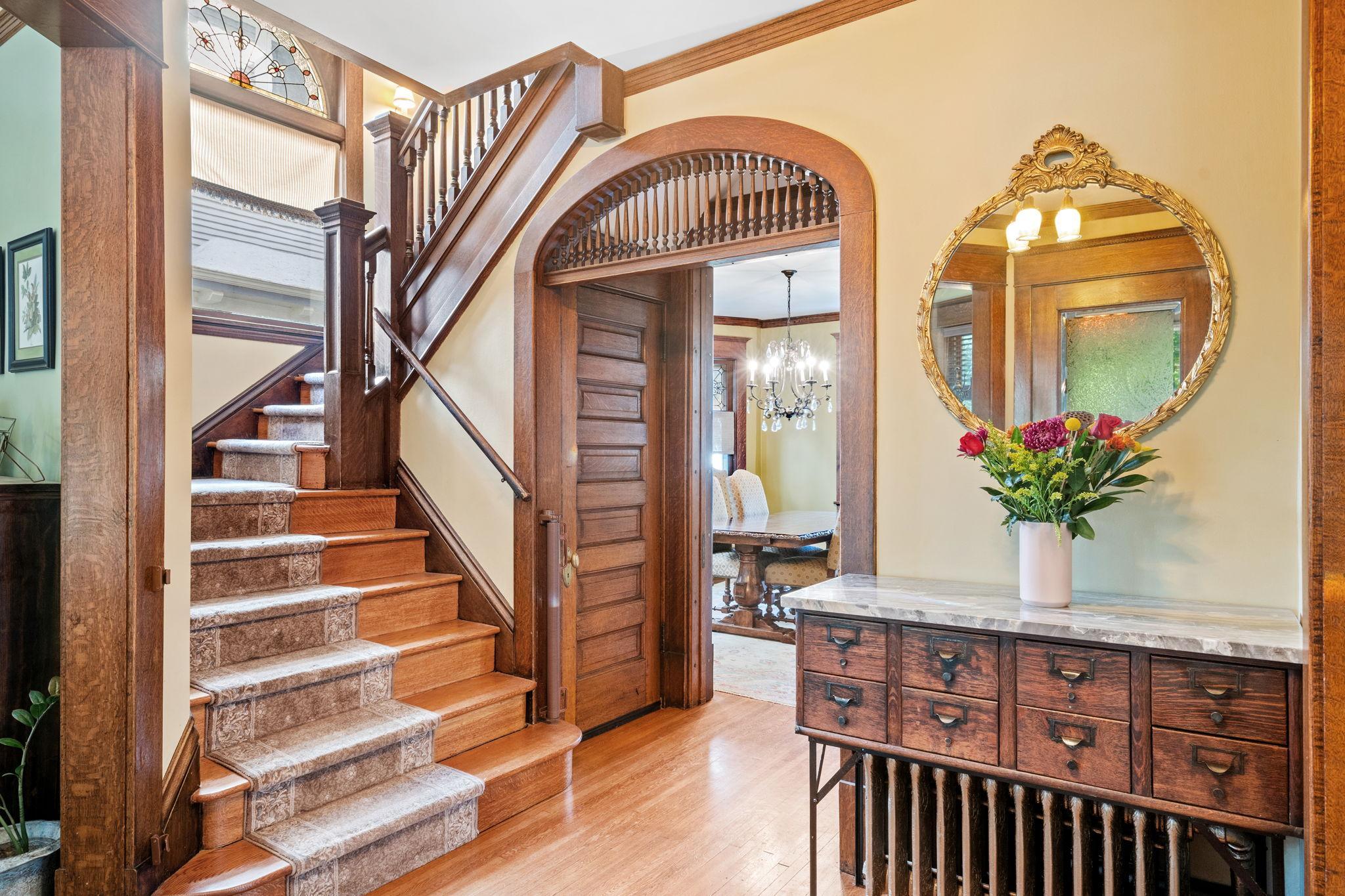 View of Residential at 997 Lincoln Avenue, Saint Paul MN 55105, Saint Paul (7 of 43) - Mike Wilen | Minnesota Team Real Estate