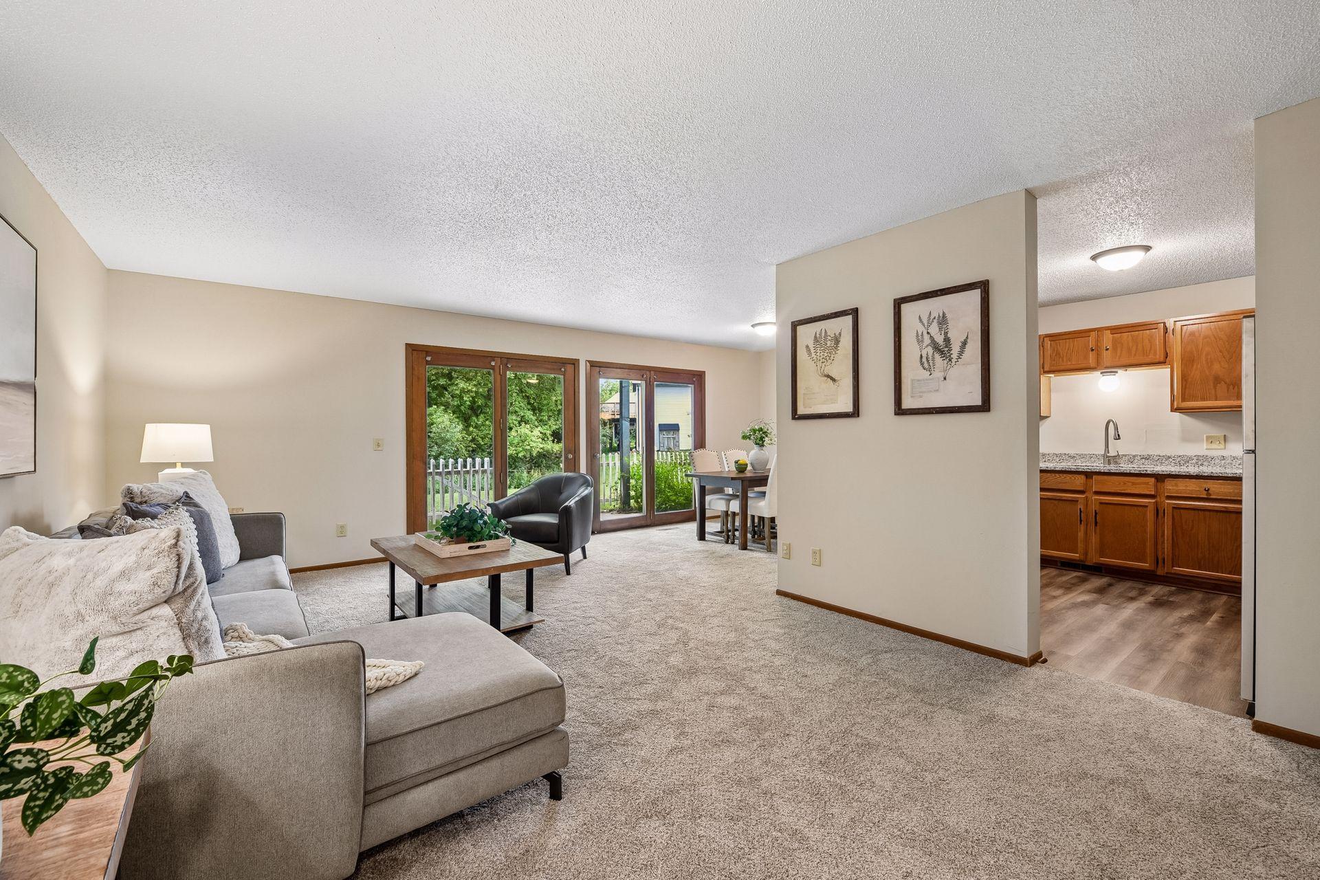 View of Residential at 15275 Lesley Lane, Eden Prairie MN 55346, Eden Prairie (4 of 25) - Mike Wilen | Minnesota Team Real Estate