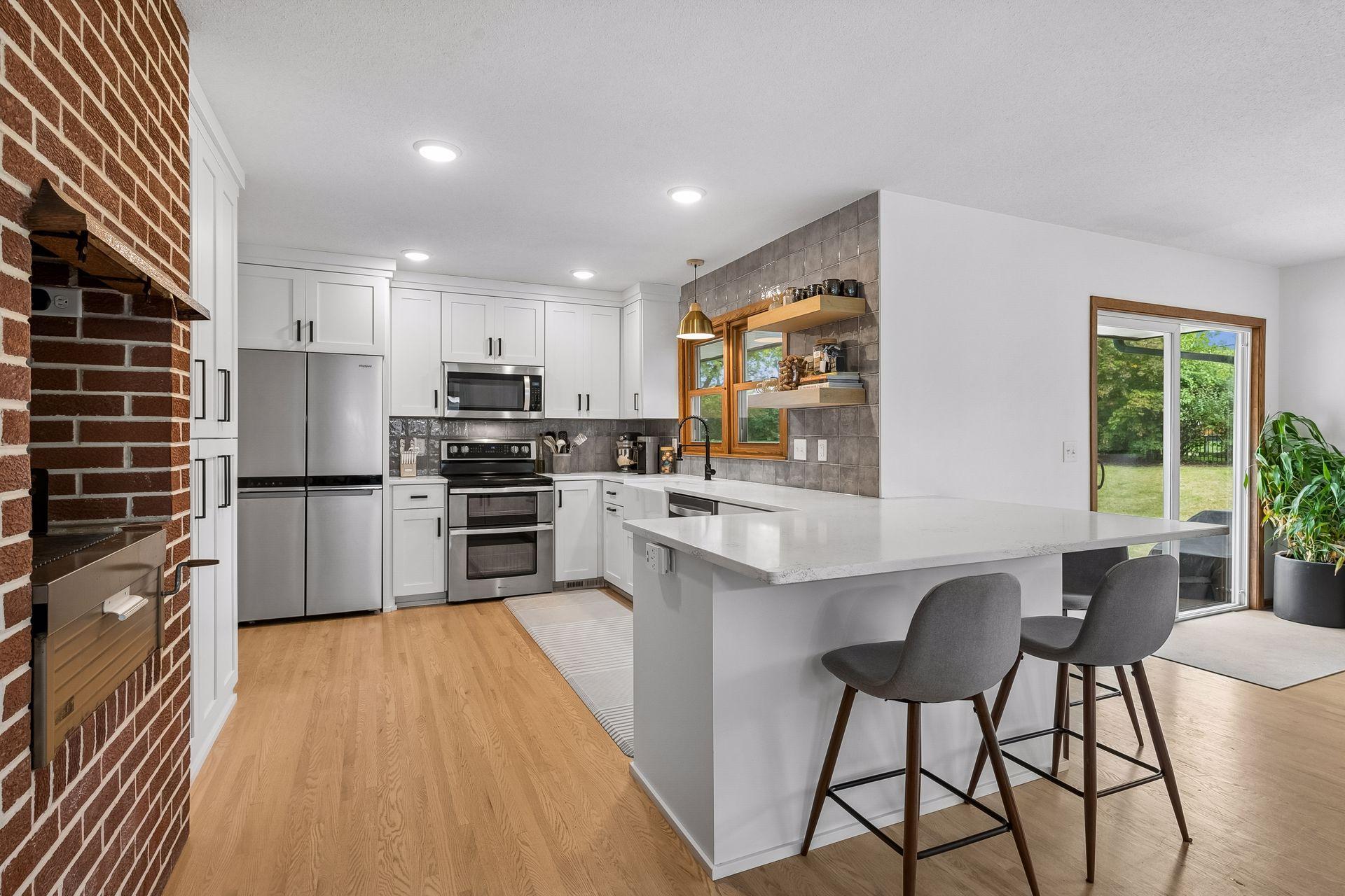 View of Residential at 2150 Aquila Avenue, Golden Valley MN 55427, Golden Valley (3 of 39) - Mike Wilen | Minnesota Team Real Estate